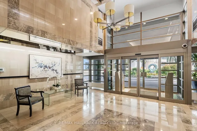 18 Lower Village Gate #108, Toronto 3