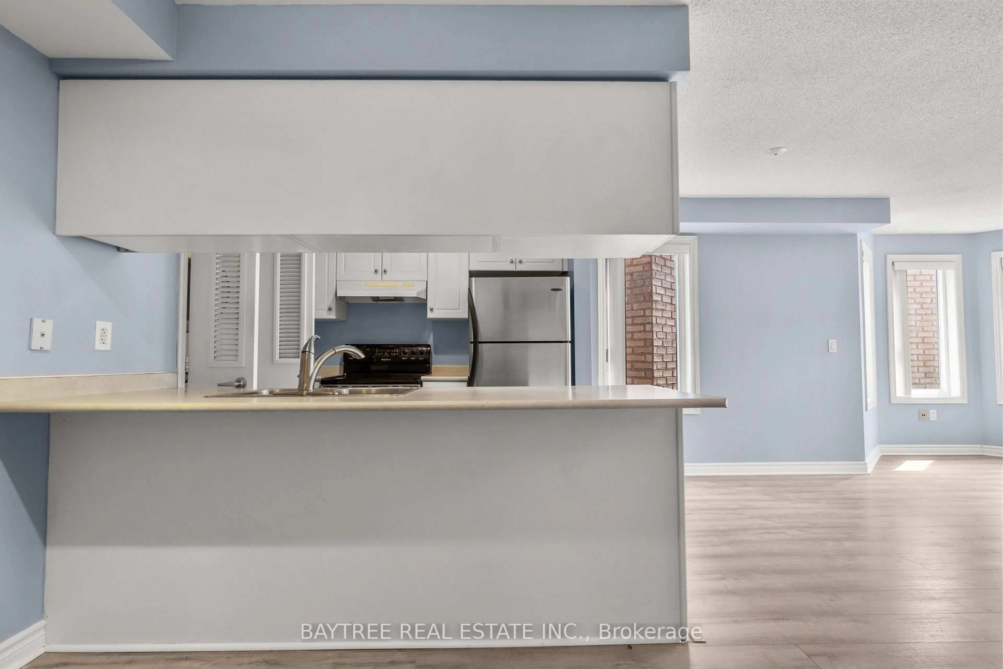 Open concept kitchen, unknown for 80 Aerodrome Cres #102, Toronto Ontario M4G 4J1