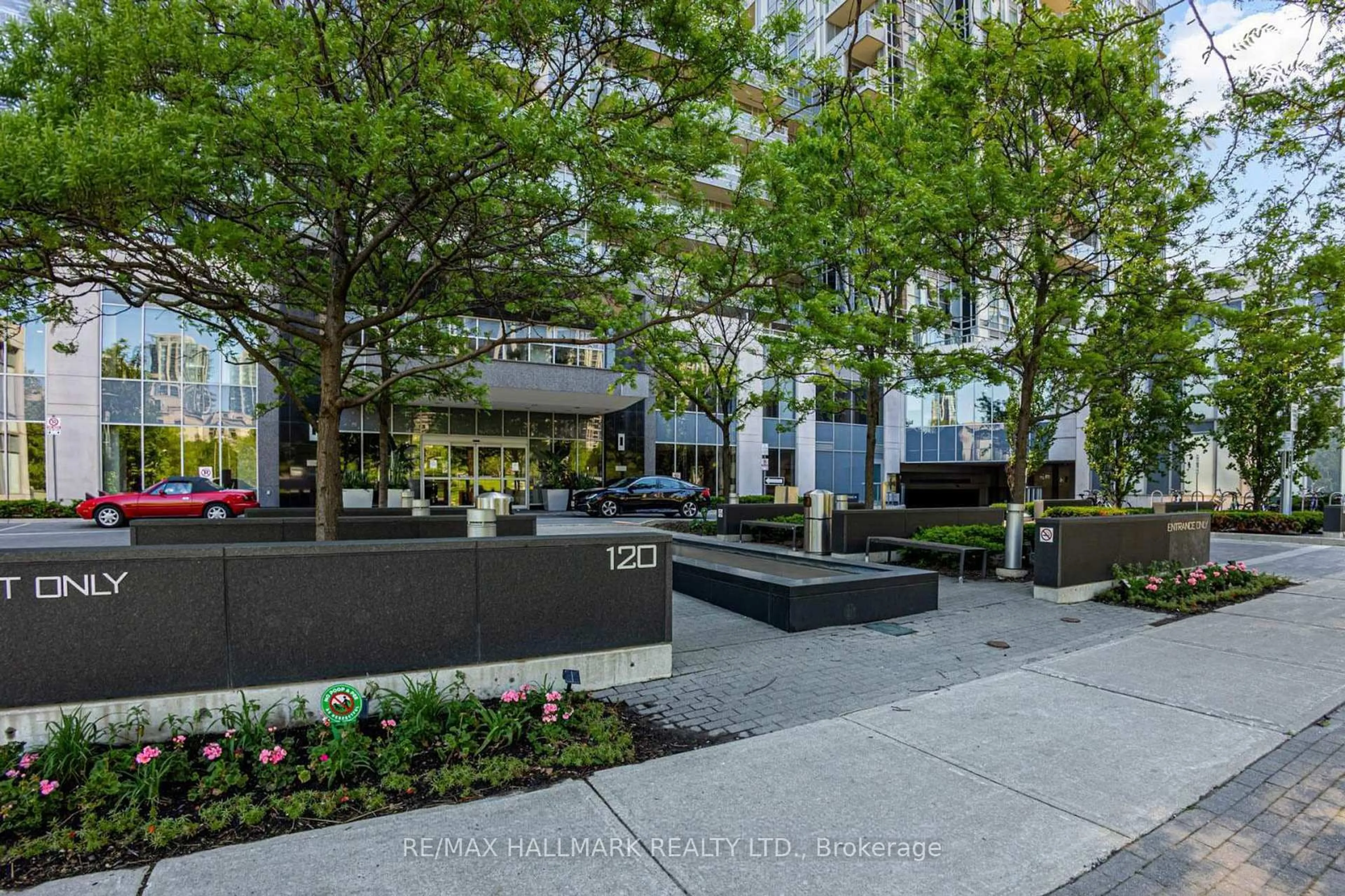 Patio, street for 120 Harrison Garden Blvd #1406, Toronto Ontario M2N 0H1