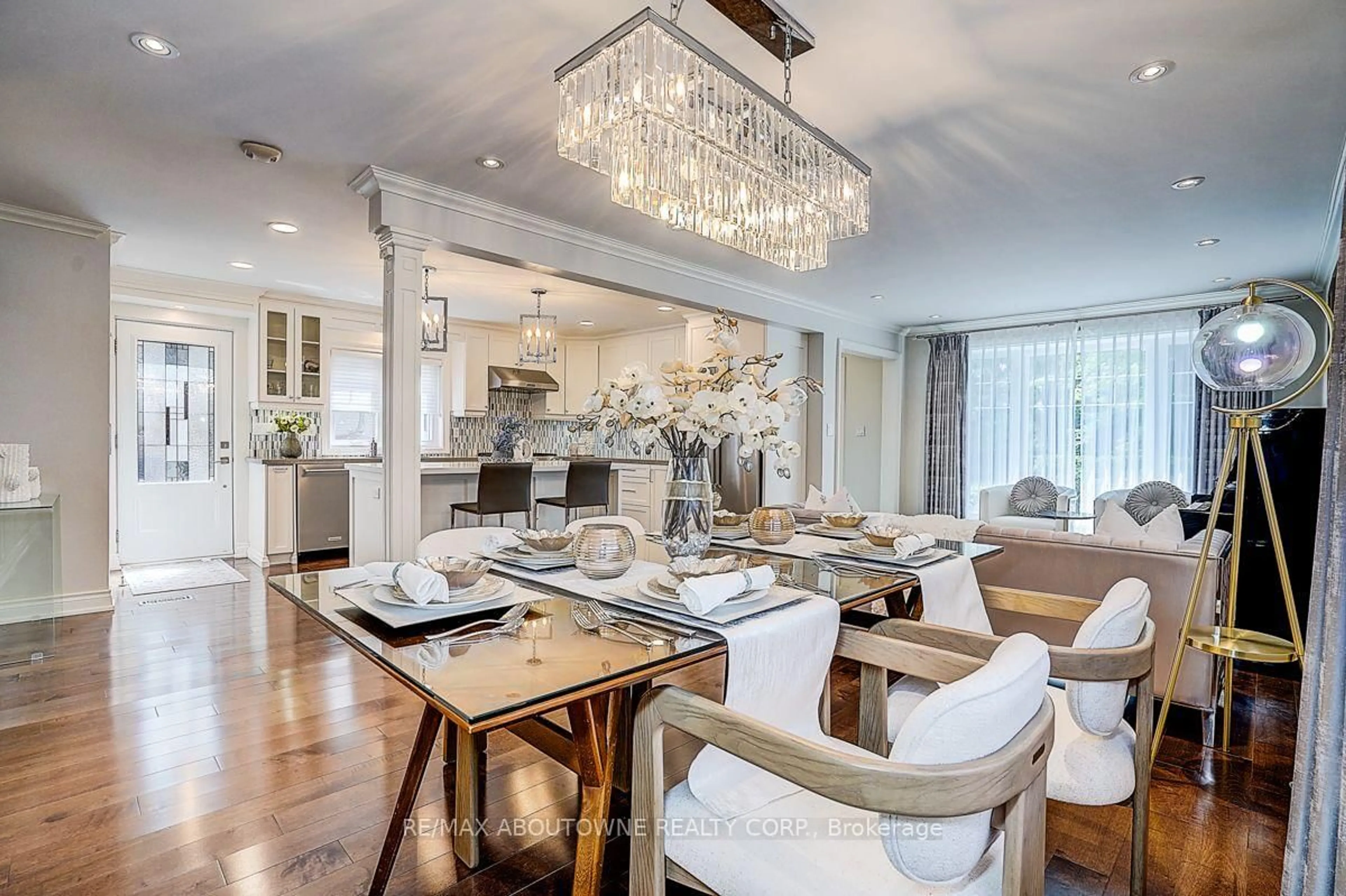 Open concept kitchen, unknown for 99 Brahms Ave, Toronto Ontario M2H 1H5
