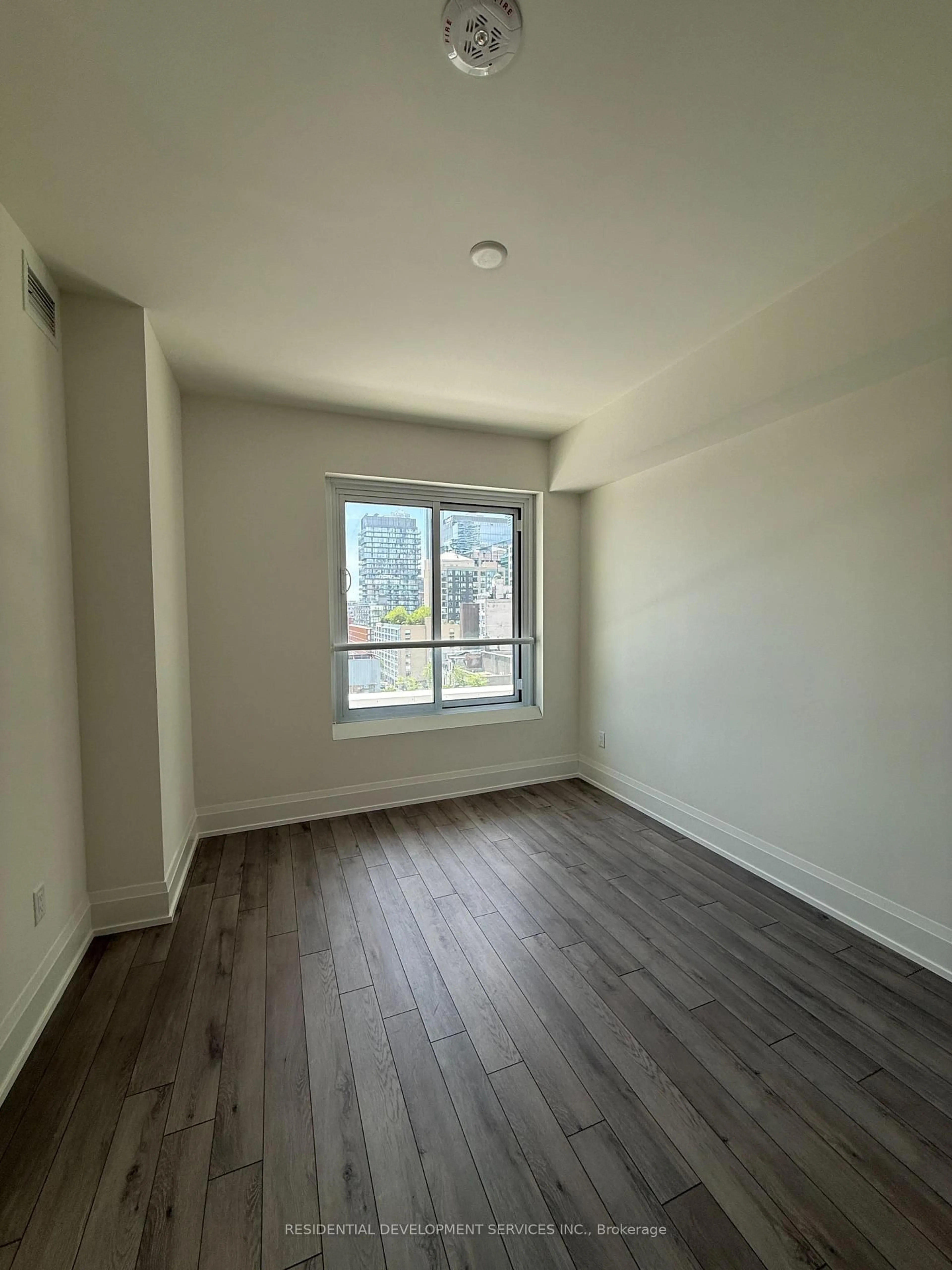 A pic of a room for 89 Church St #907, Toronto Ontario M5C 0B7