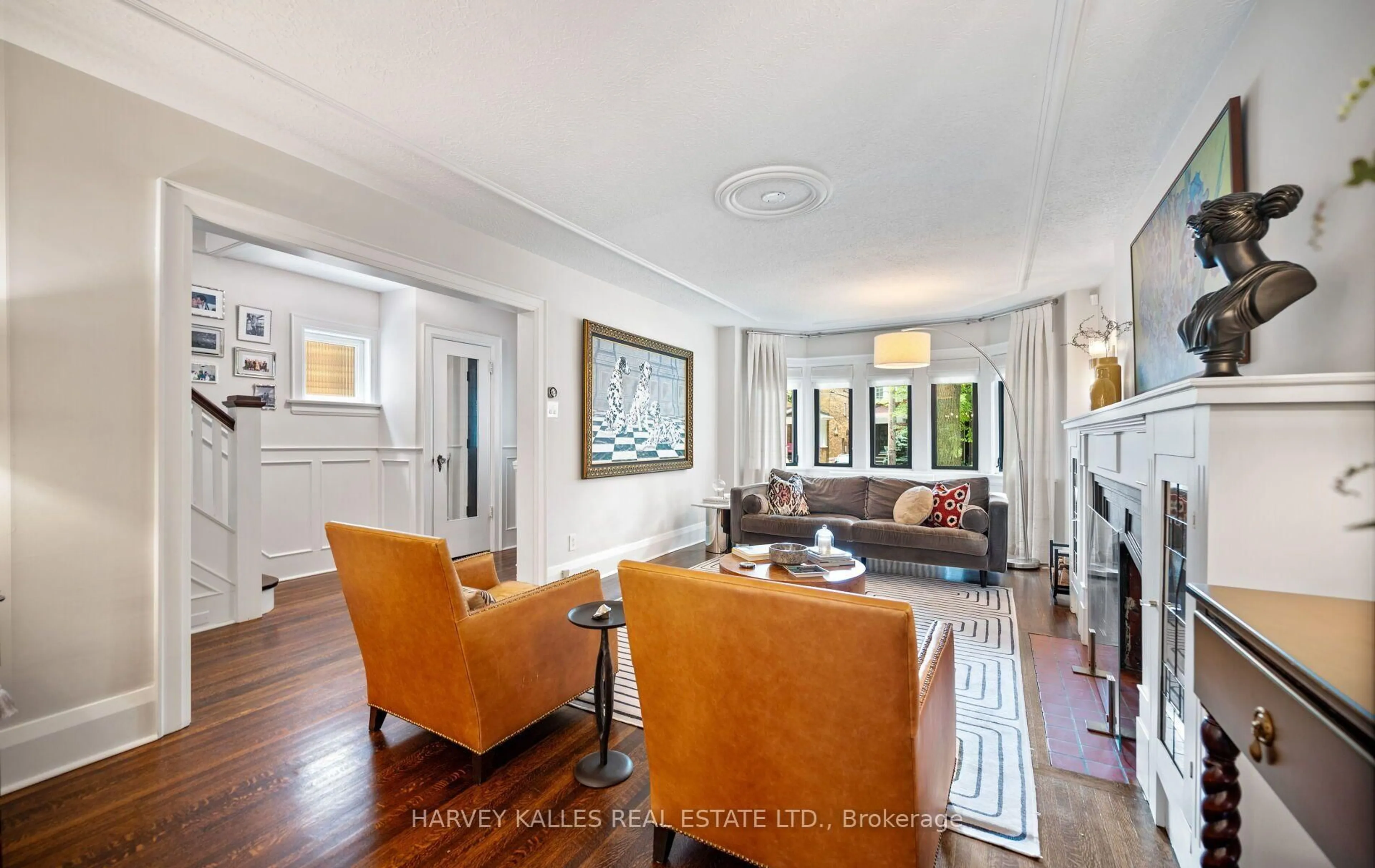 Dining room, unknown for 494 Roselawn Ave, Toronto Ontario M5N 1J8