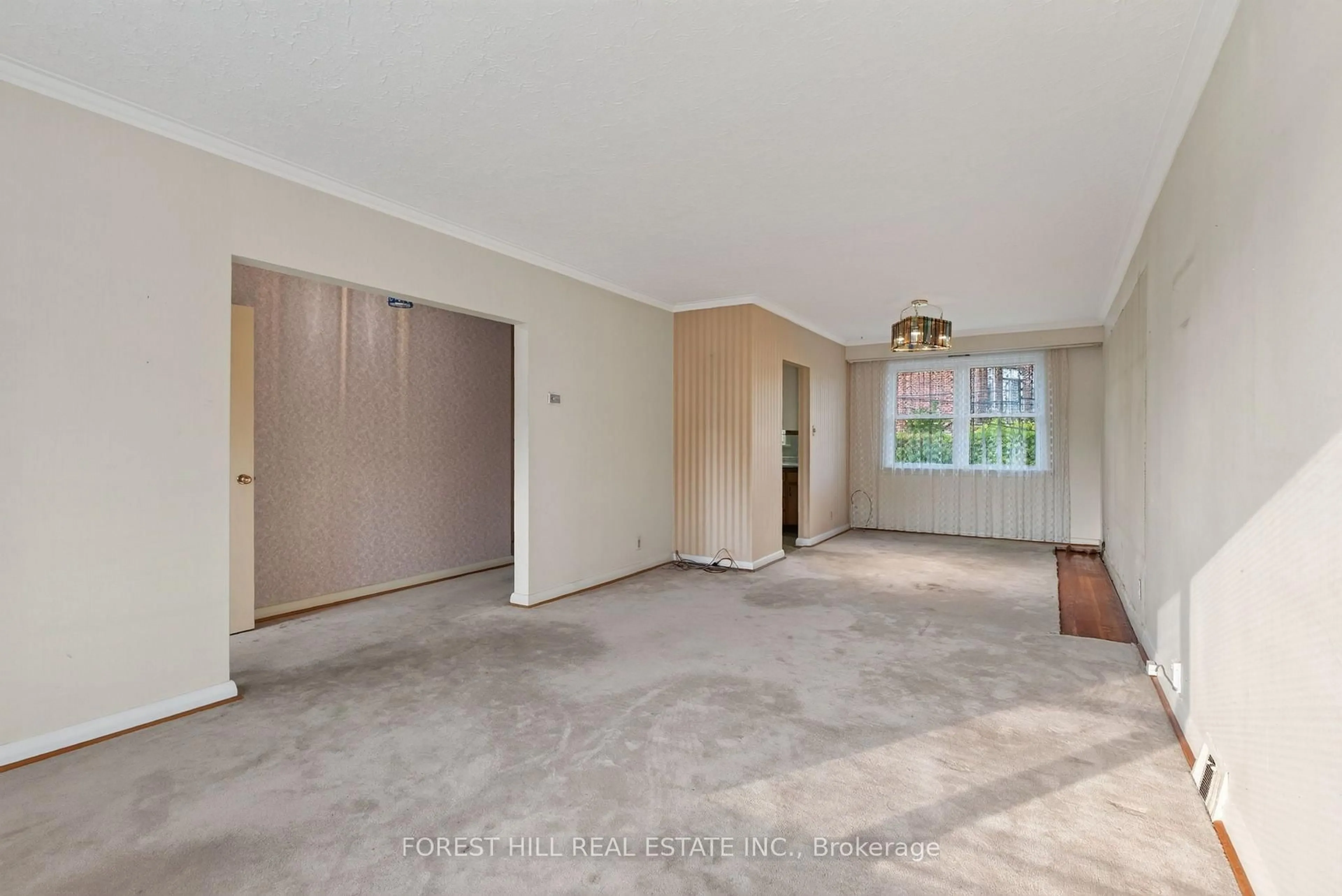 A pic of a room for 15 Robson Pl, Toronto Ontario M2R 2Y3