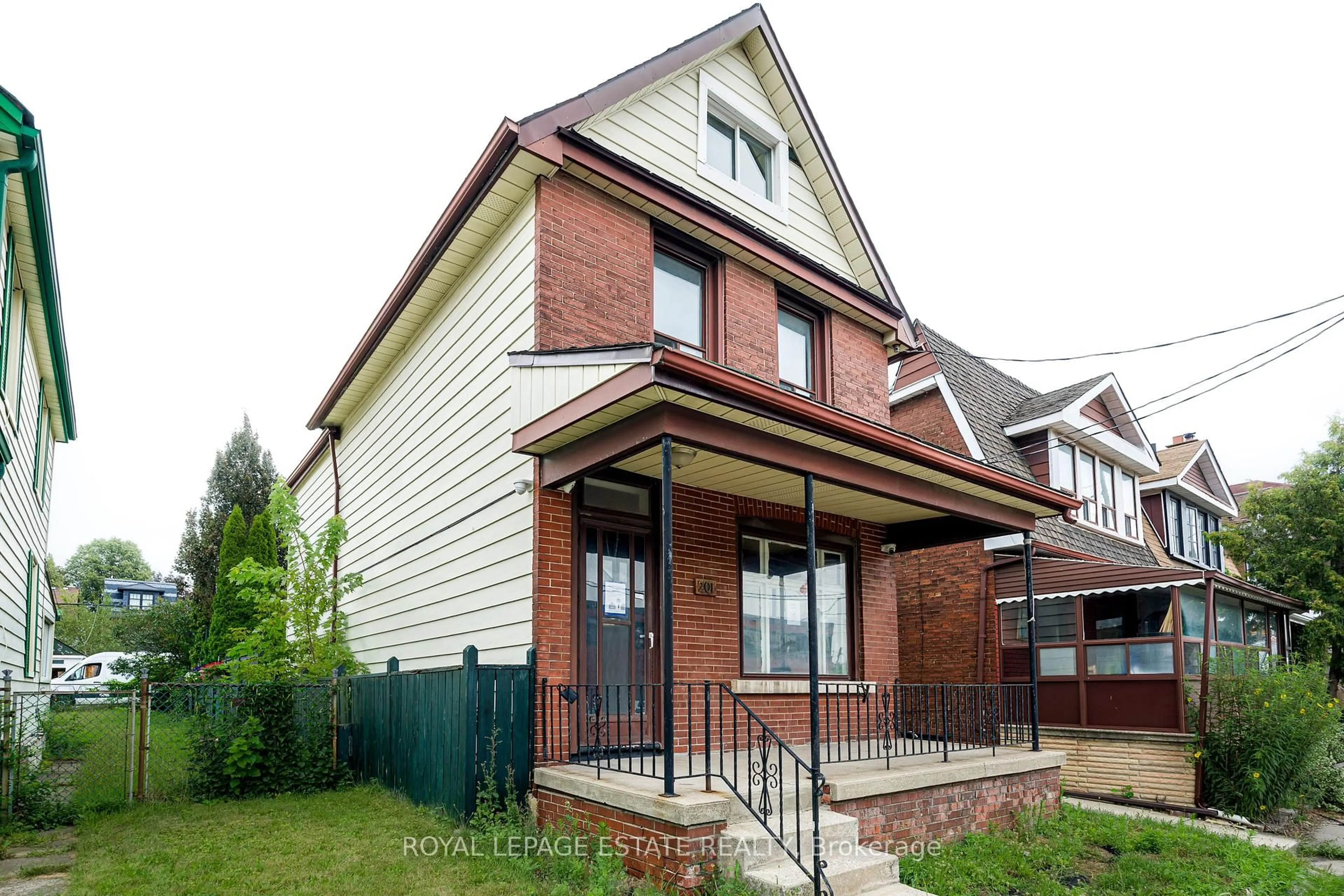 Home with brick exterior material, street for 201 Christie St, Toronto Ontario M6G 3B5
