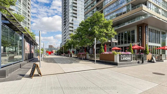 102 Fort York Blvd, Toronto 3