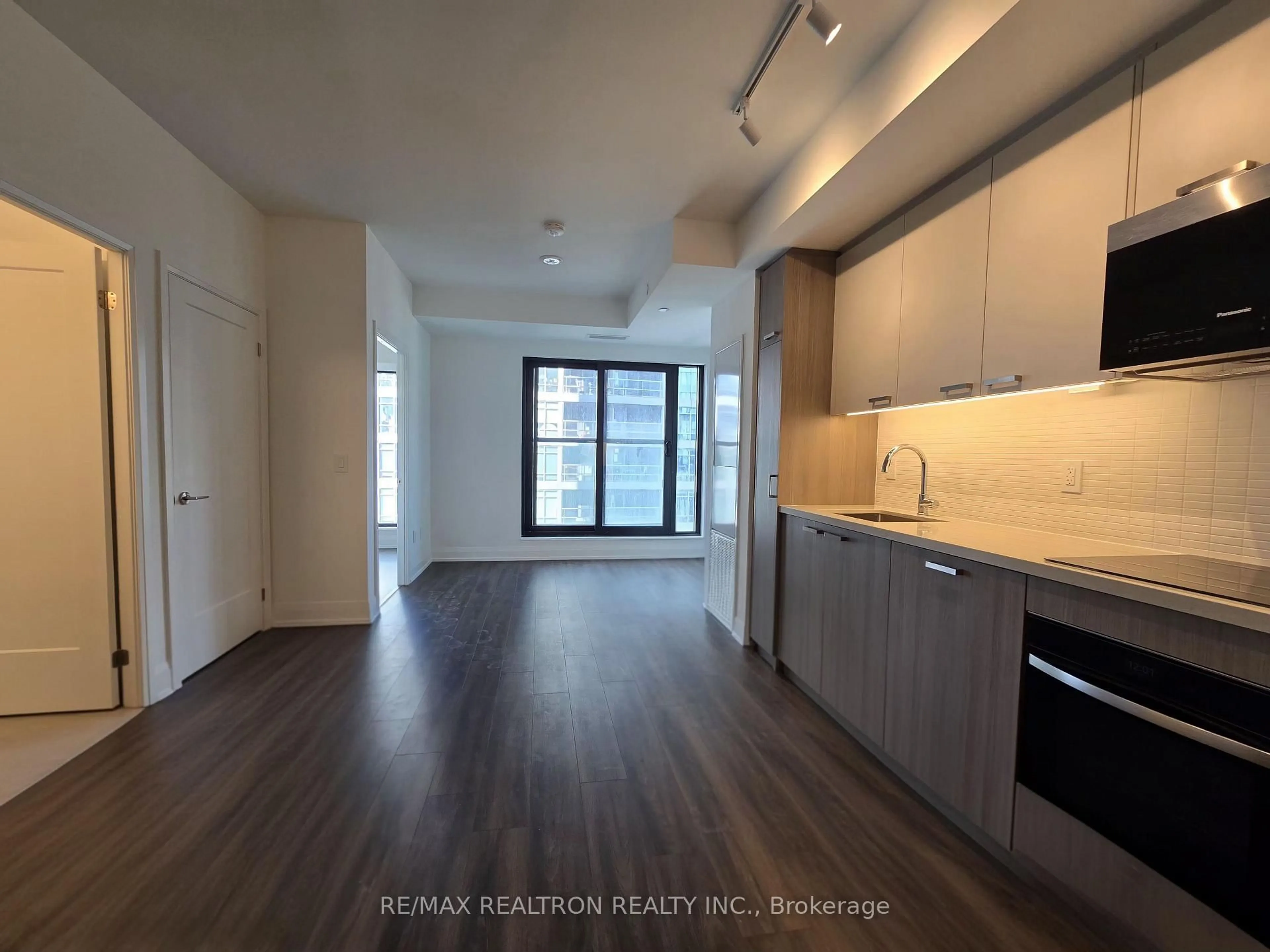 Unknown for 20 Soudan Ave #1109, Toronto Ontario M4S 0E2