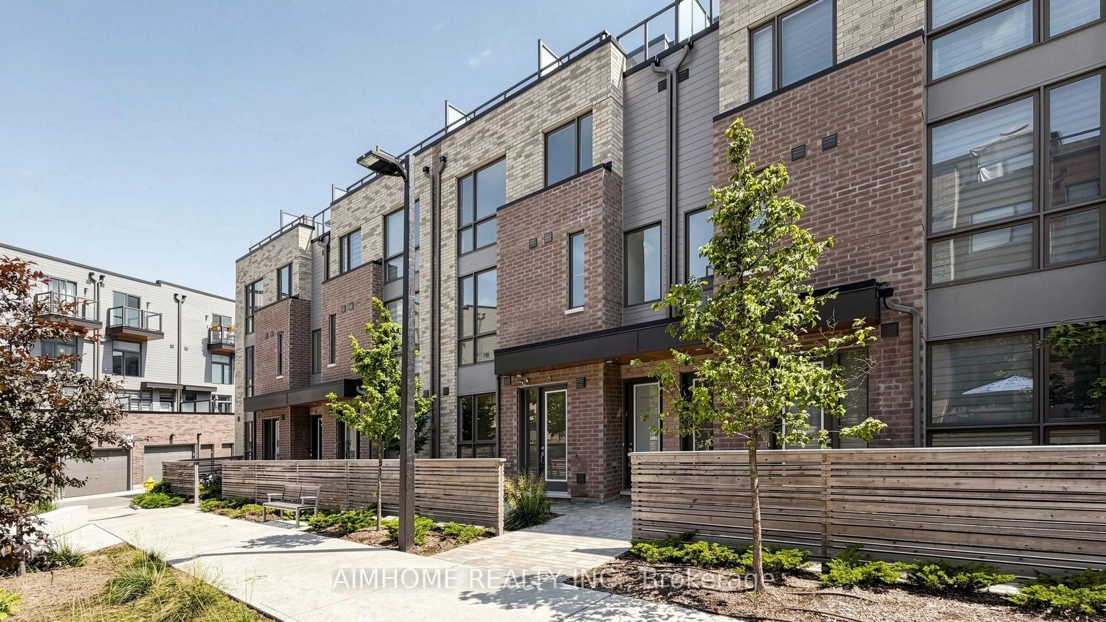 Home with brick exterior material, street for 88 Turtle Island Rd #5, Toronto Ontario M6A 0E4