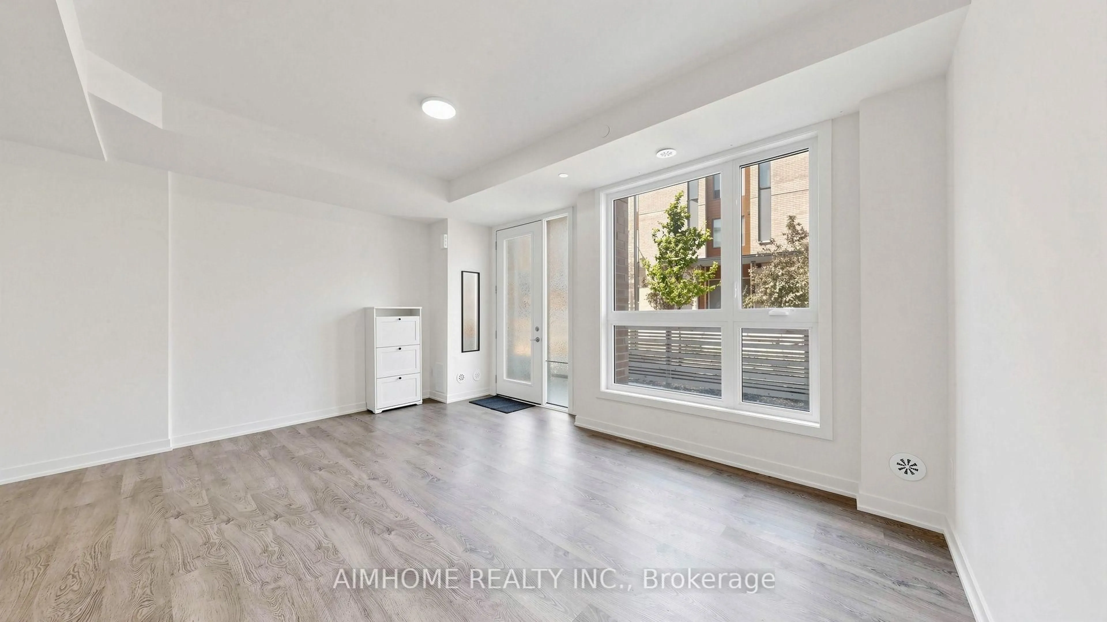 A pic of a room for 88 Turtle Island Rd #5, Toronto Ontario M6A 0E4