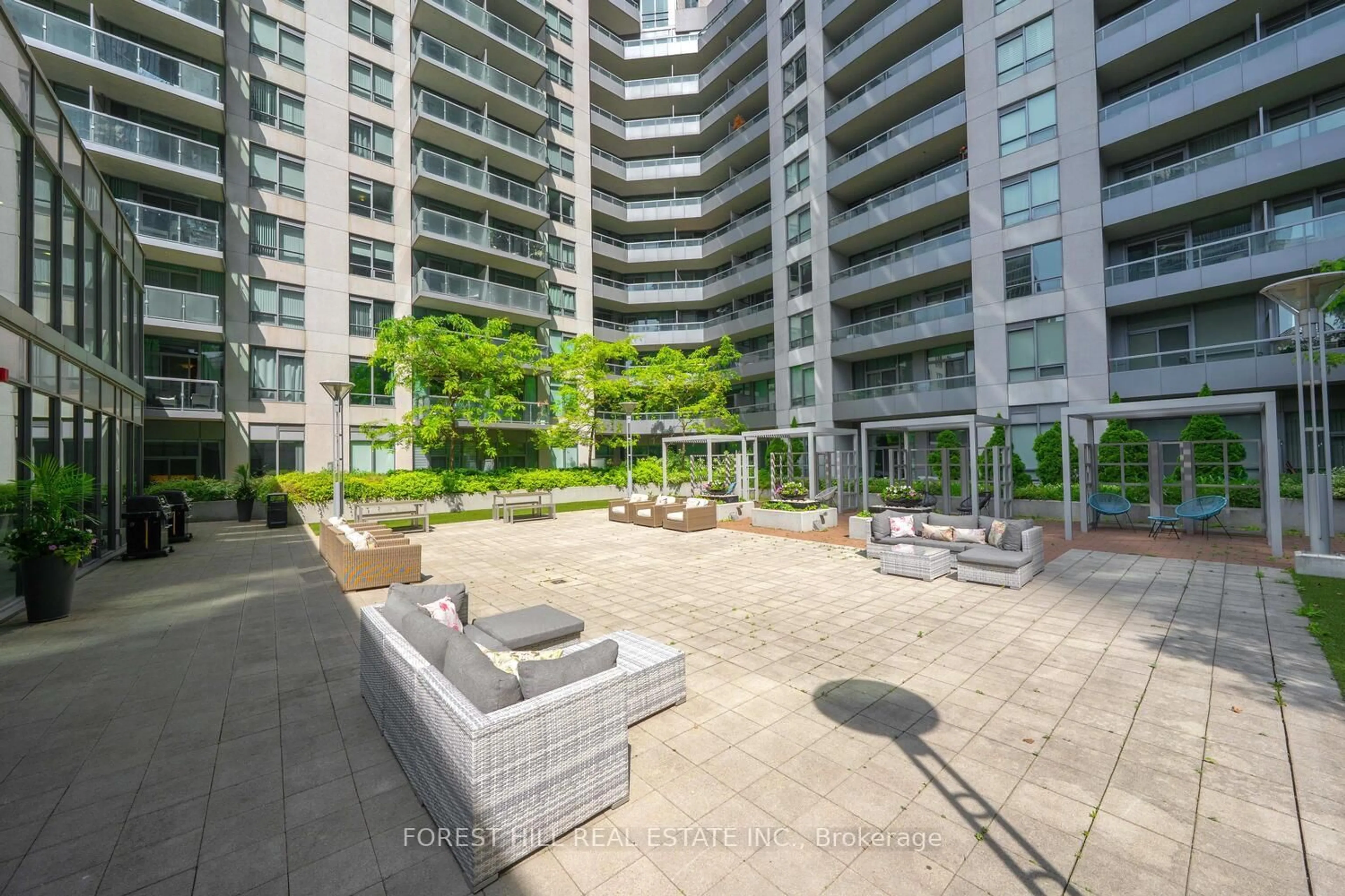 Patio, unknown for 25 Lower Simcoe St #1120, Toronto Ontario M5J 3A1