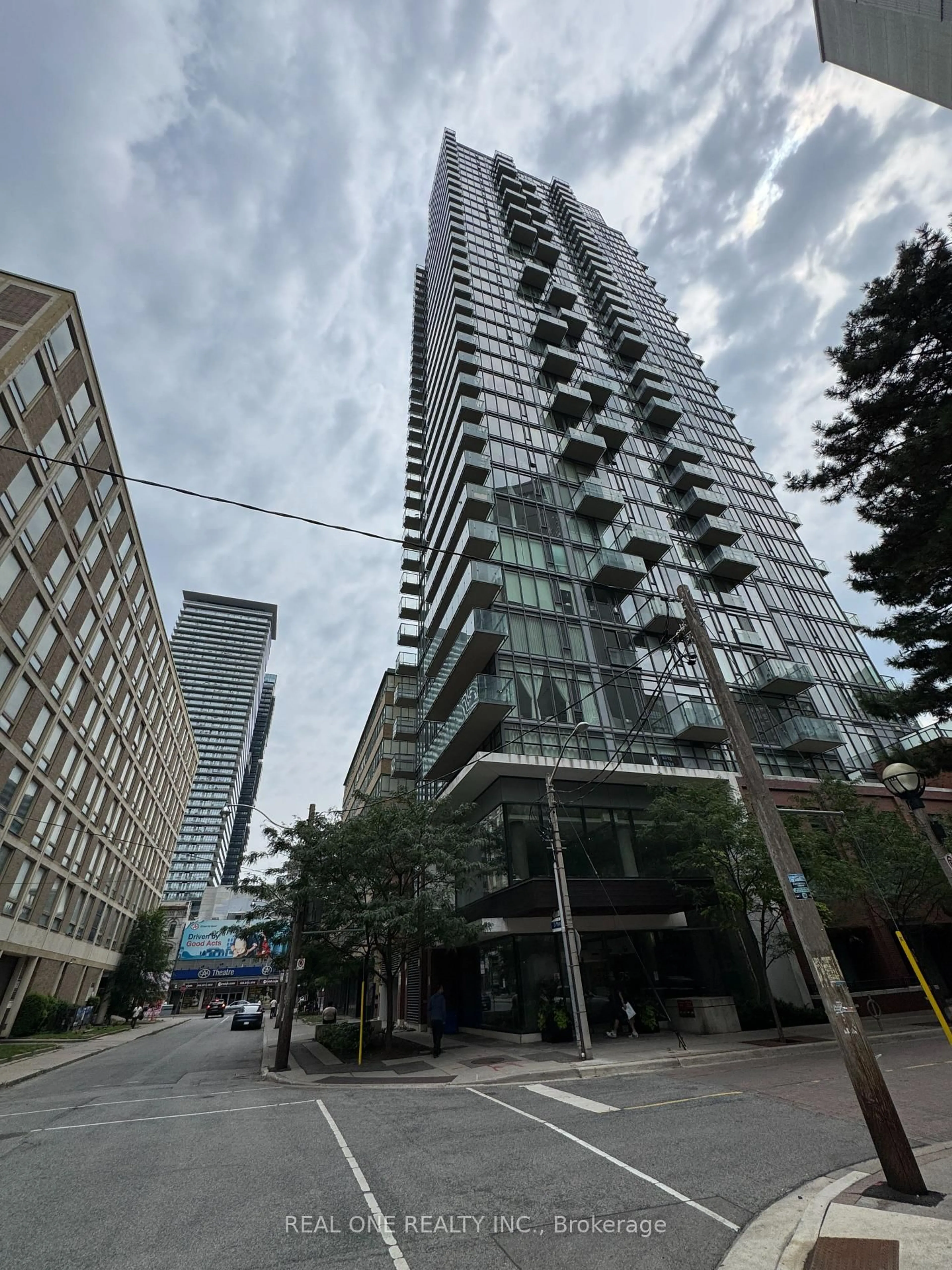 Unknown for 75 St Nicholas St #TH1, Toronto Ontario M4Y 0A5