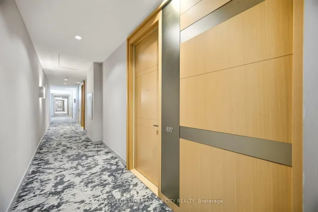 39 Queens Quay #837, Toronto 4