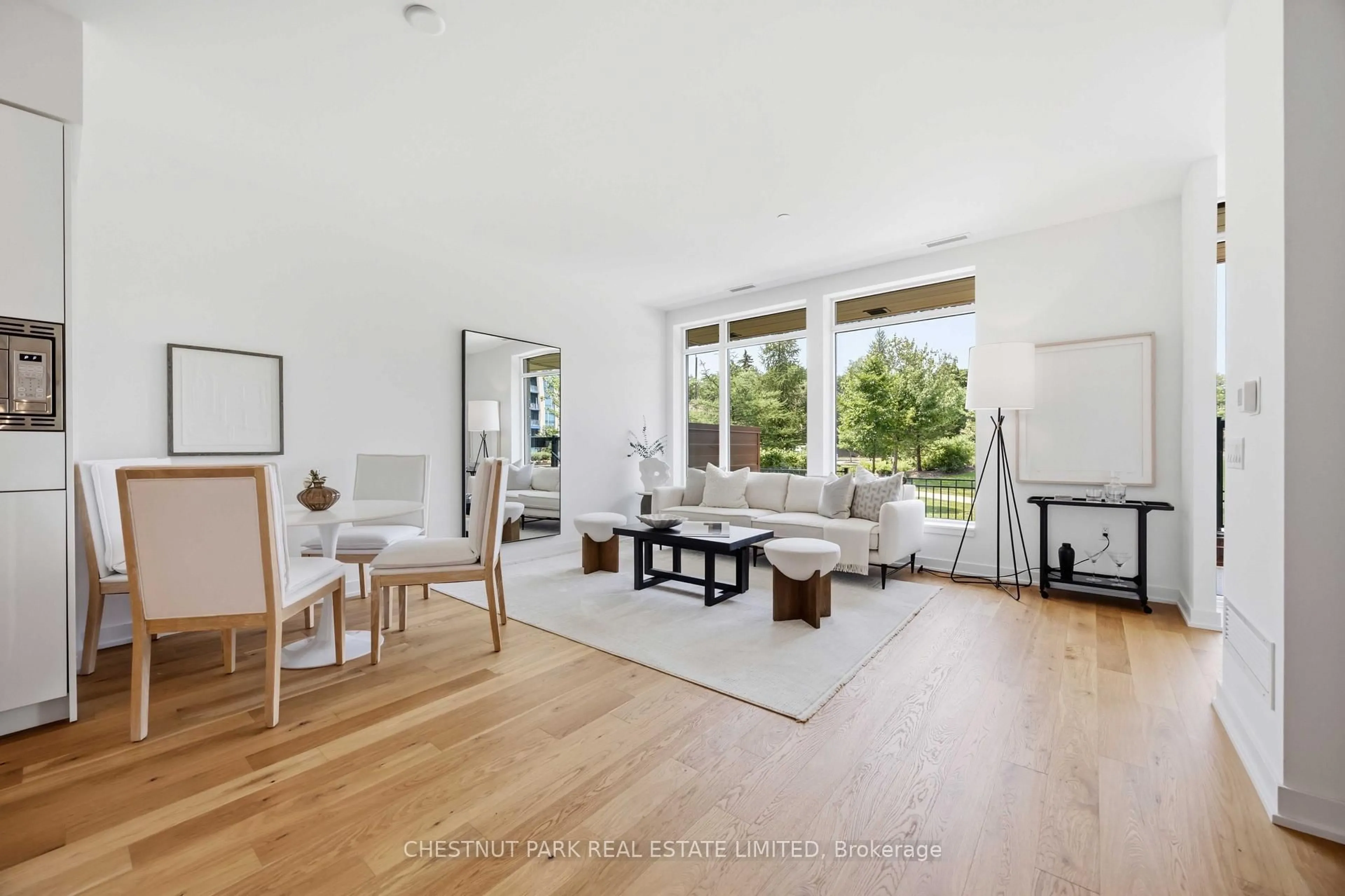 Living room with furniture, unknown for 20 O'Neill Rd #TH104, Toronto Ontario M3C 0R2