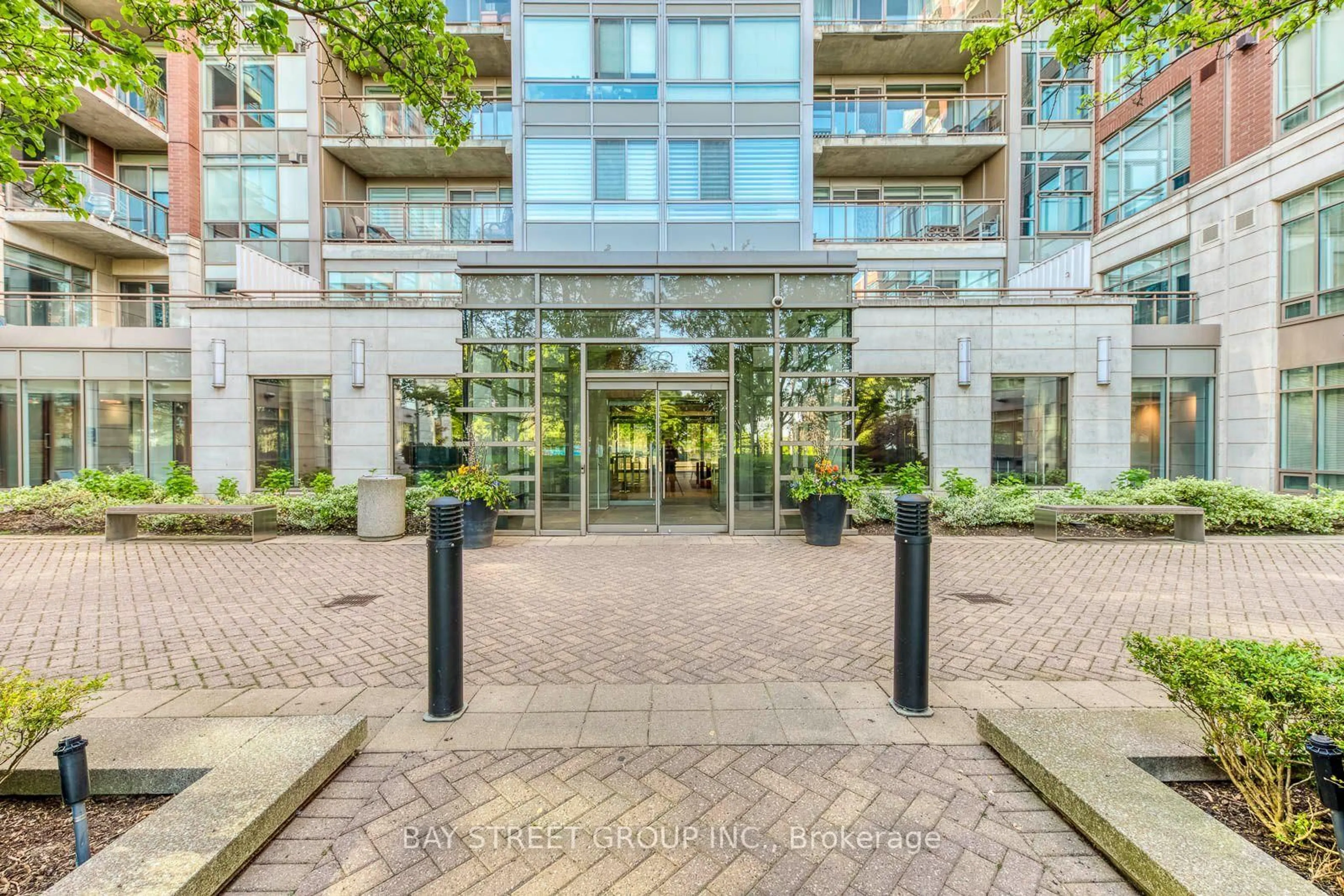 Unknown for 500 Queens Quay #512E, Toronto Ontario M5V 3K8