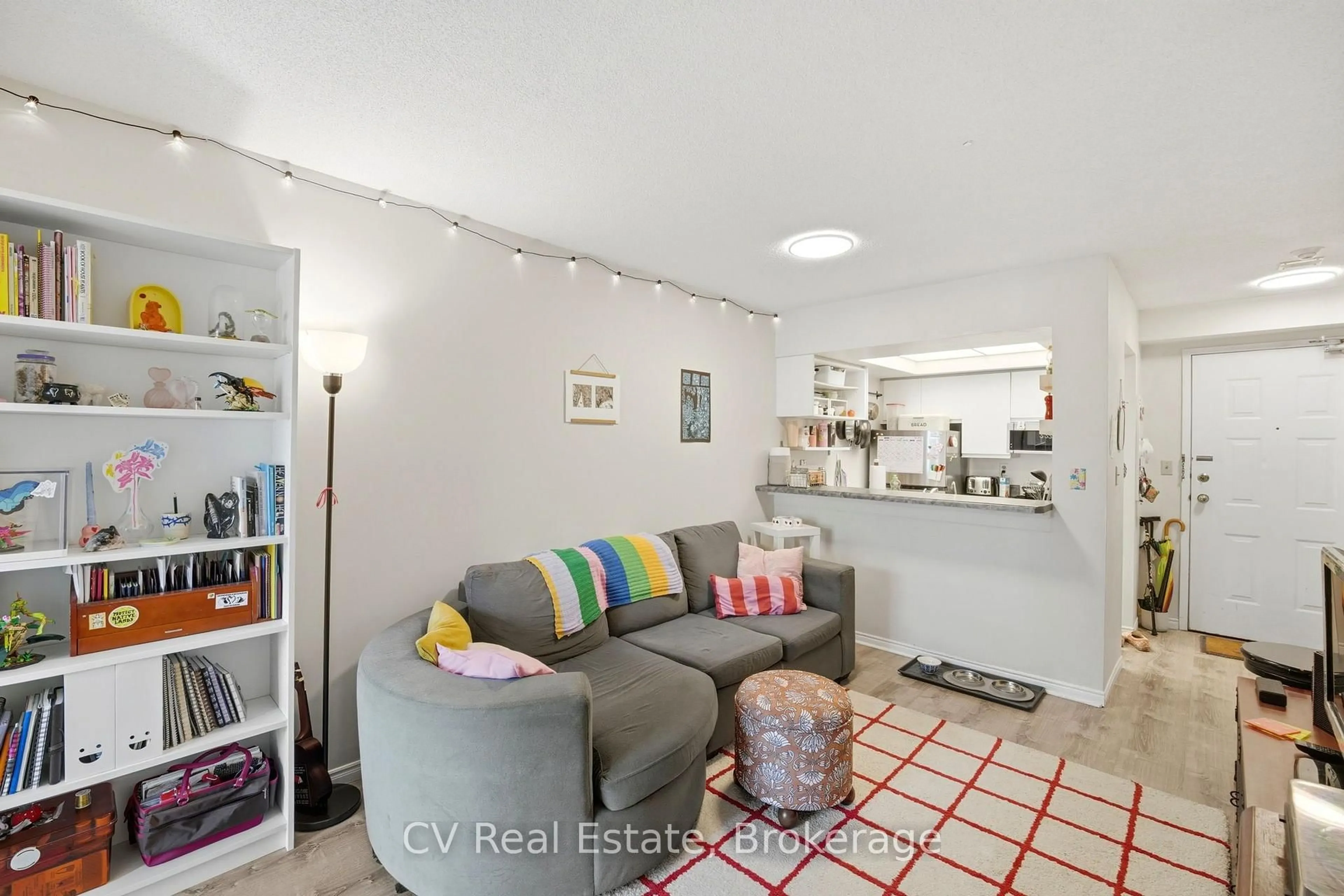 Living room with furniture, unknown for 222 The Esplanade #506, Toronto Ontario M5A 4M8