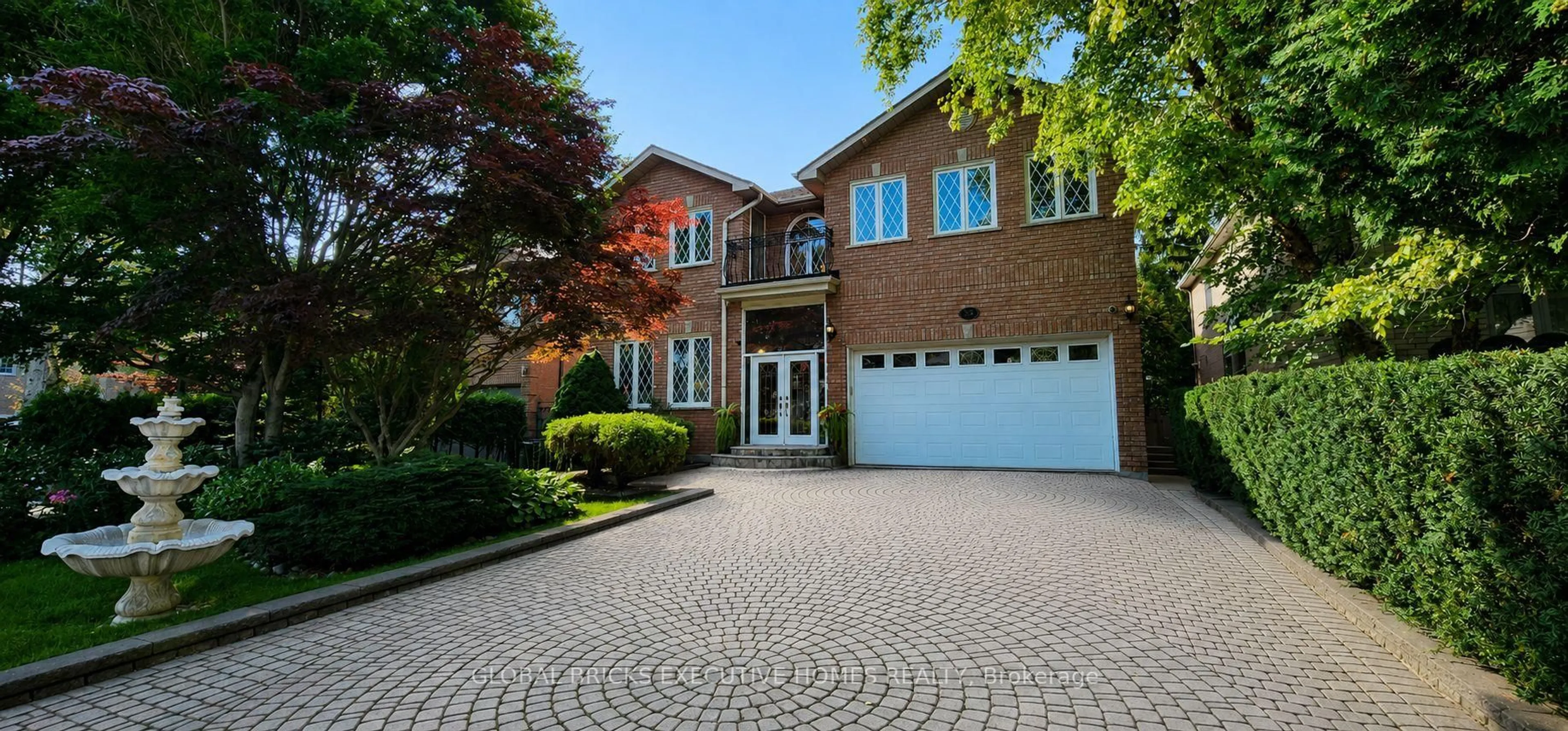 Home with brick exterior material, street for 375 Princess Ave, Toronto Ontario M2N 3S7