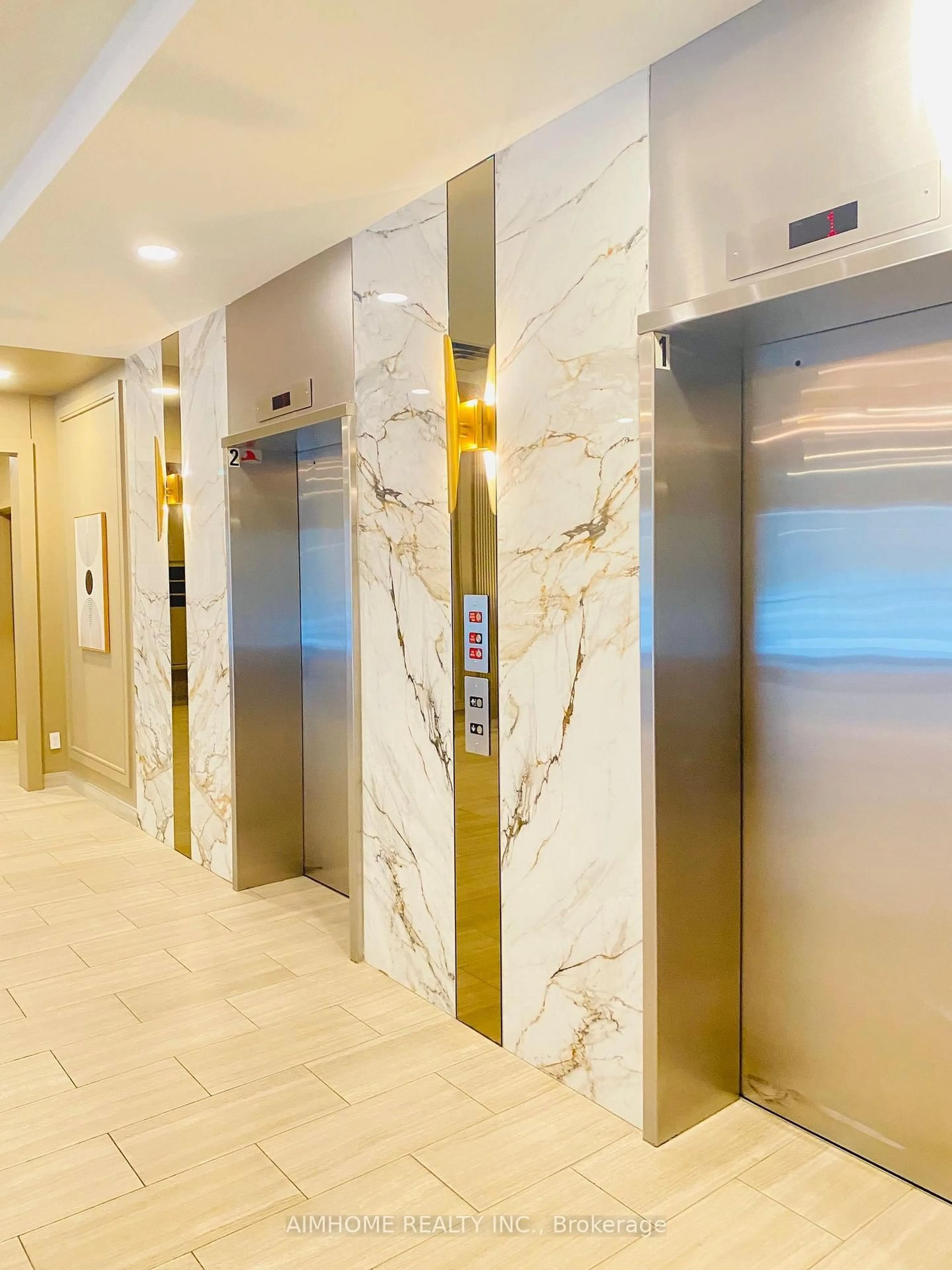 Indoor foyer for 263 Wellington St #1206, Toronto Ontario M5V 3E6