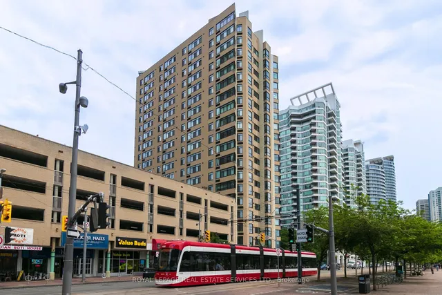 250 Queens Quay #1104, Toronto 2