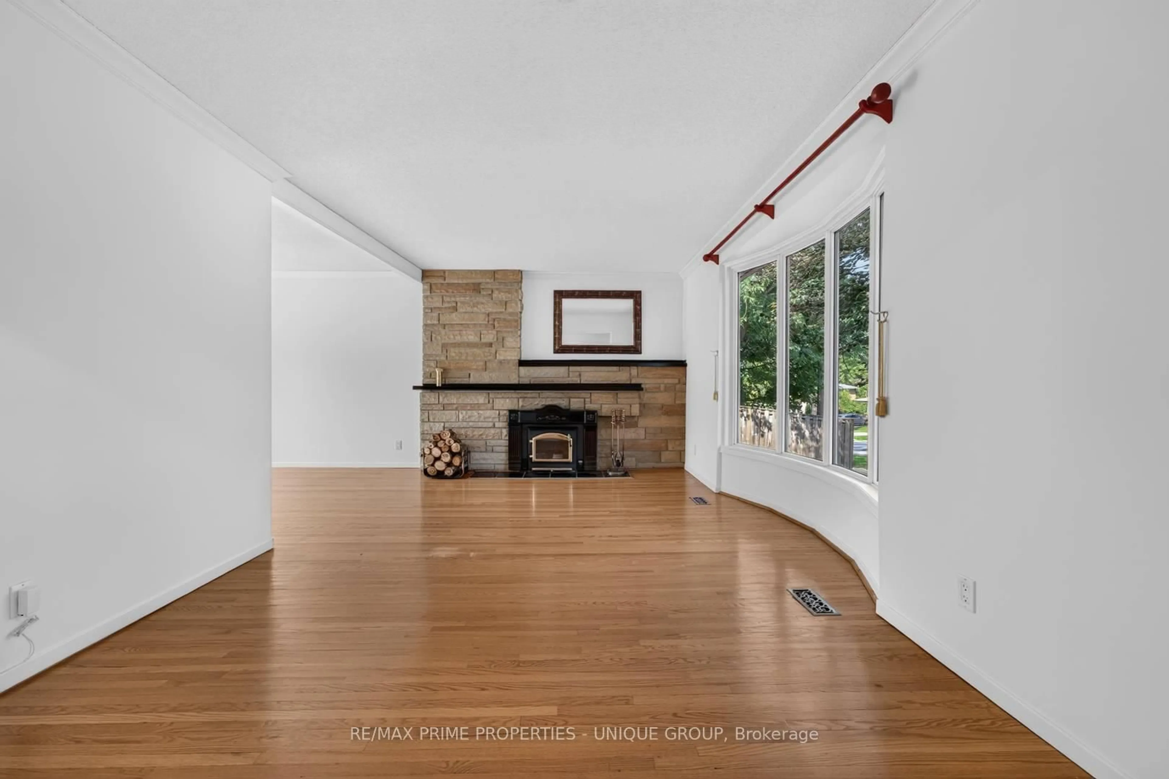 Unknown for 36 Dallington Dr, Toronto Ontario M2J 2G3
