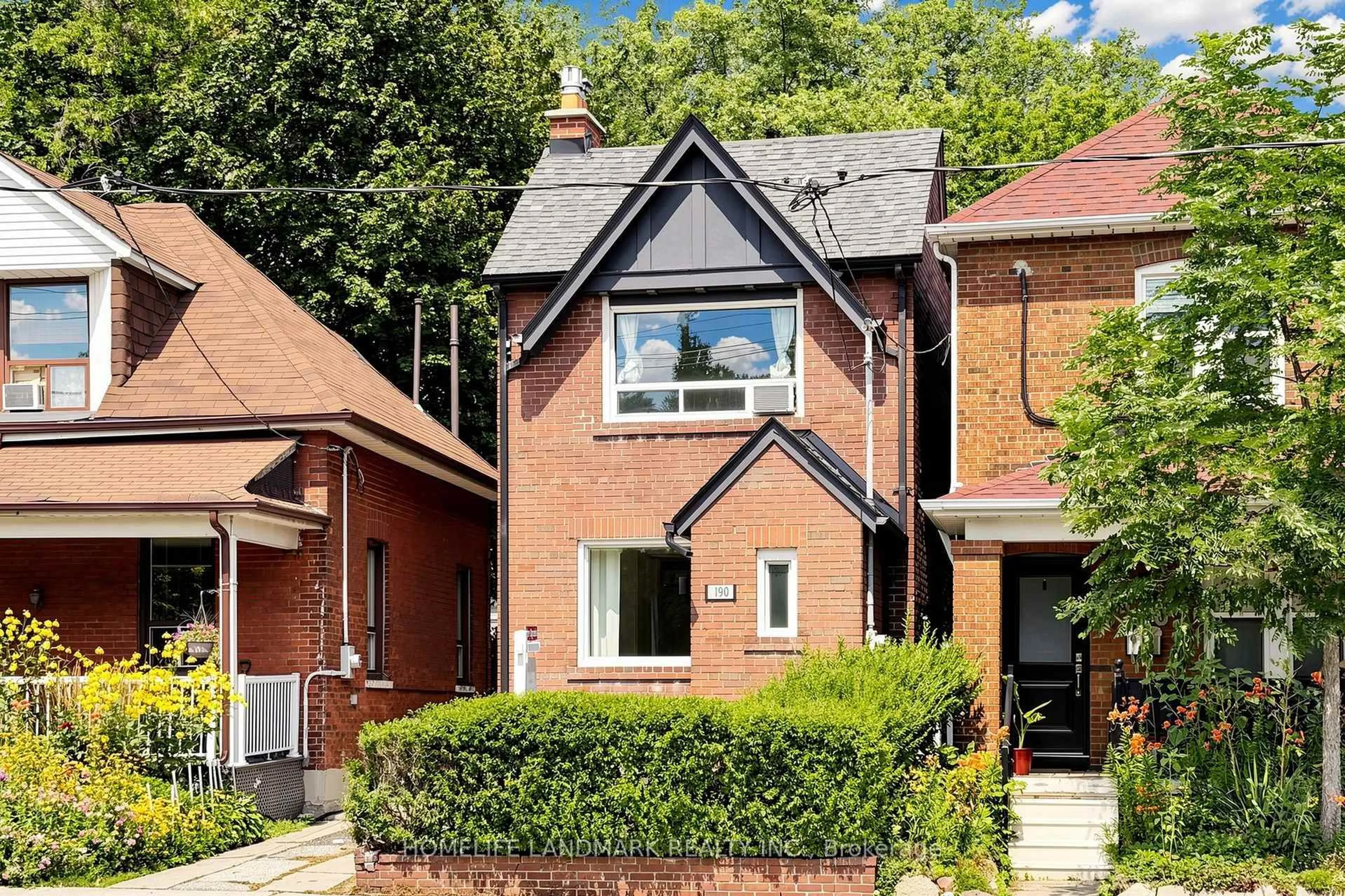 Home with brick exterior material, street for 190 Lawrence Ave, Toronto Ontario M5M 1A8