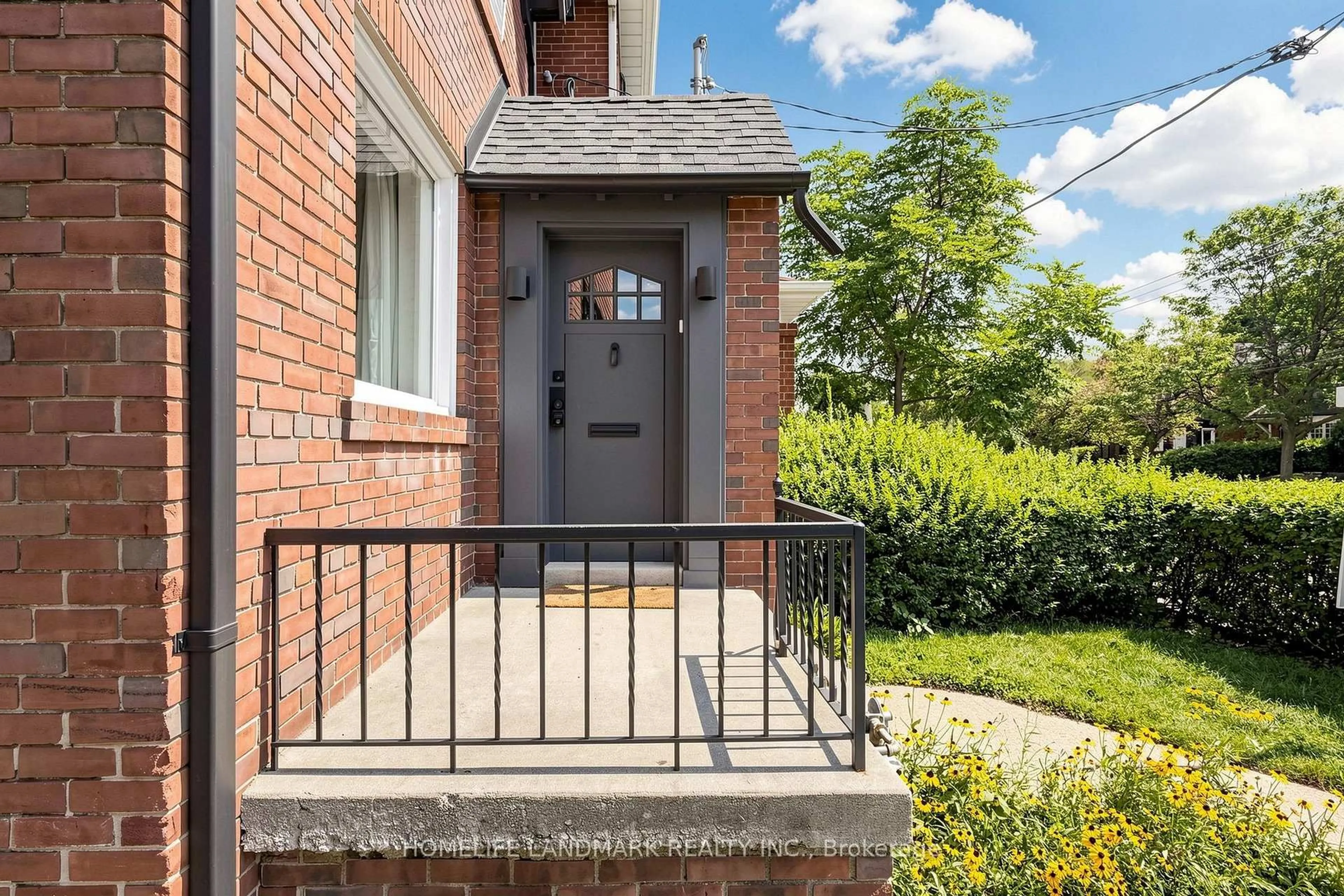 Home with brick exterior material, street for 190 Lawrence Ave, Toronto Ontario M5M 1A8