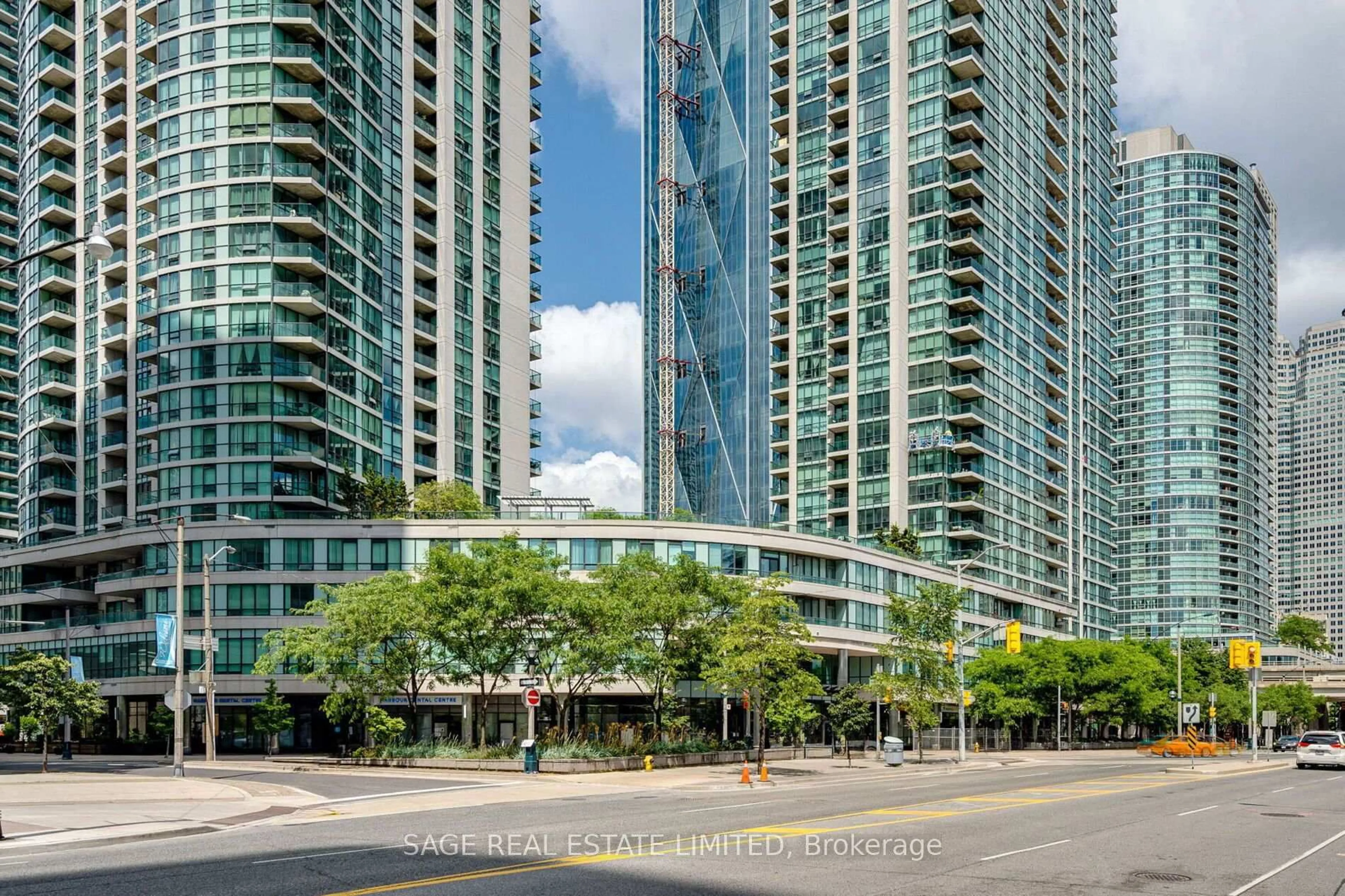 Unknown for 16 Yonge St #2711, Toronto Ontario M5E 2A1