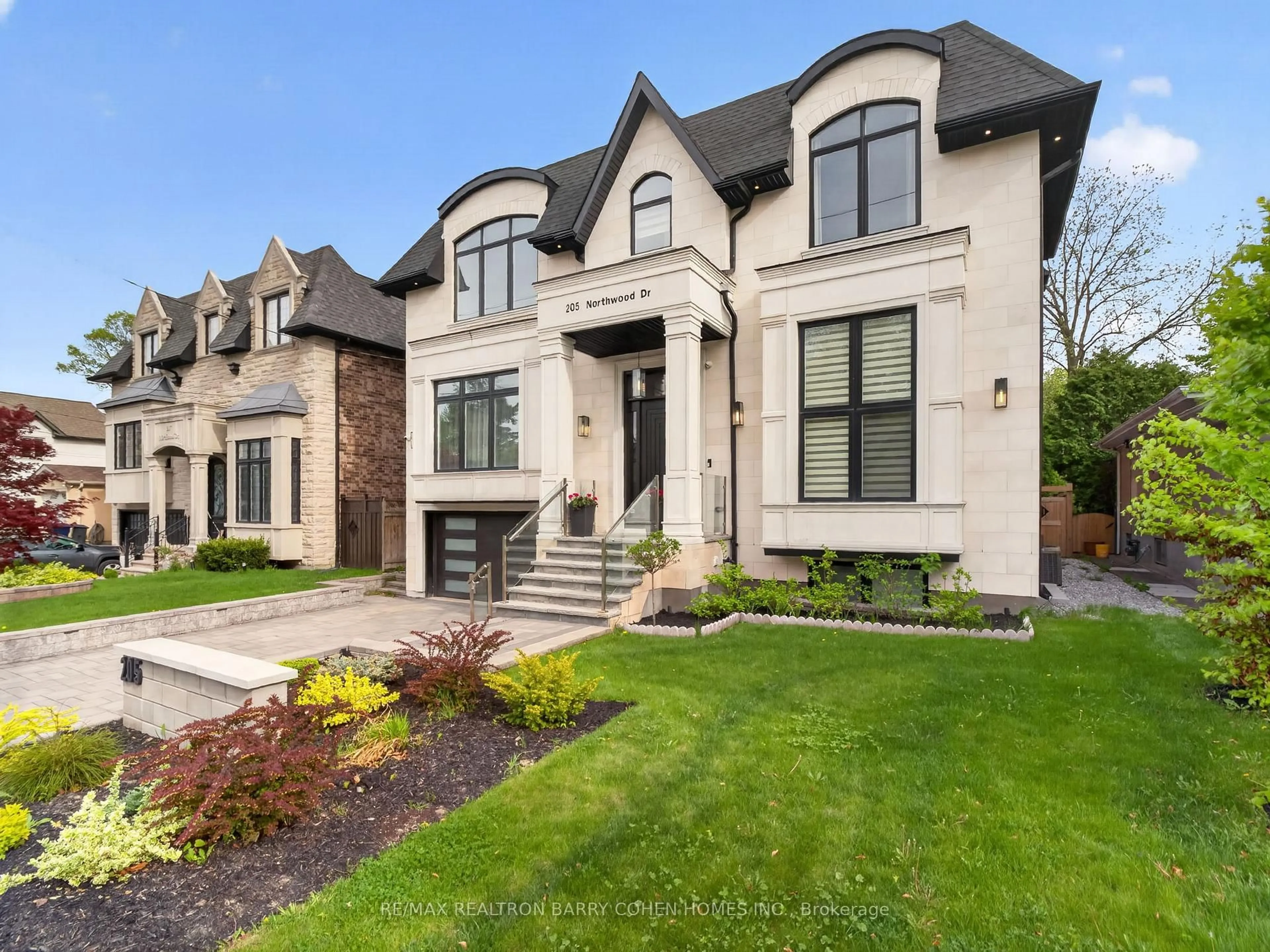 Home with brick exterior material, street for 205 Northwood Dr, Toronto Ontario M2M 2K5