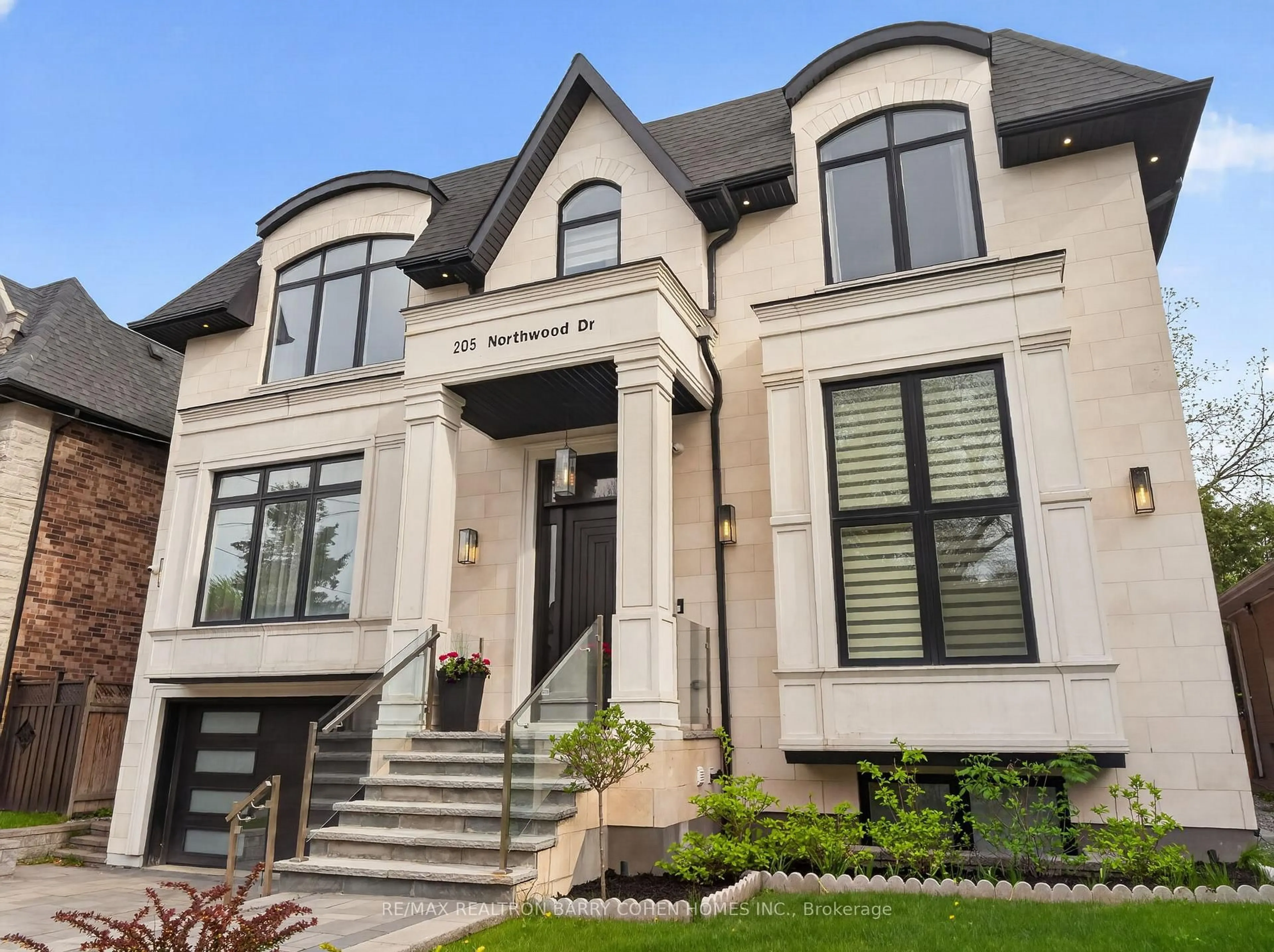 Home with brick exterior material, street for 205 Northwood Dr, Toronto Ontario M2M 2K5