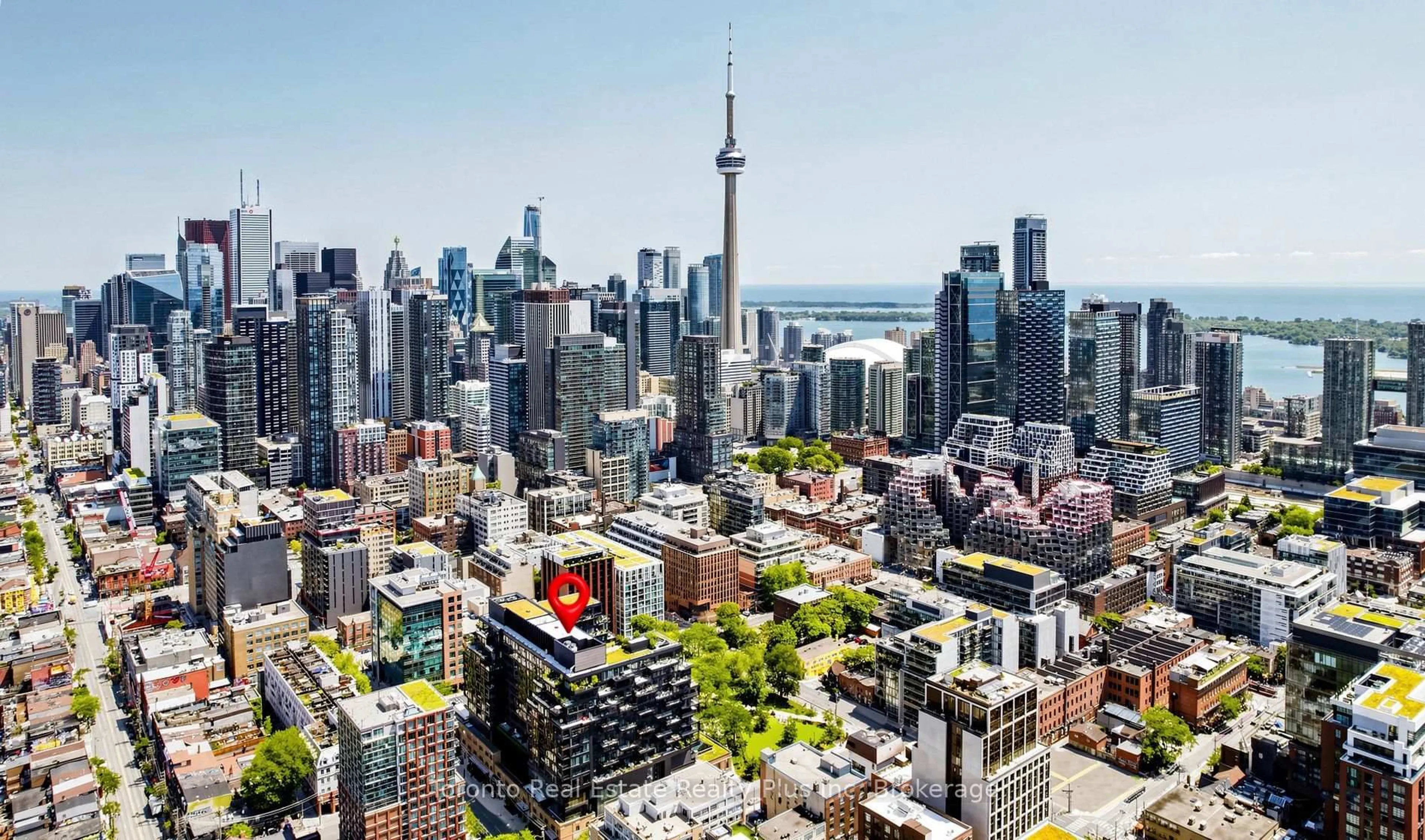 A pic from outside/outdoor area/front of a property/back of a property/a pic from drone, city buildings view from balcony for 505 Richmond St #729, Toronto Ontario M5V 1Y3