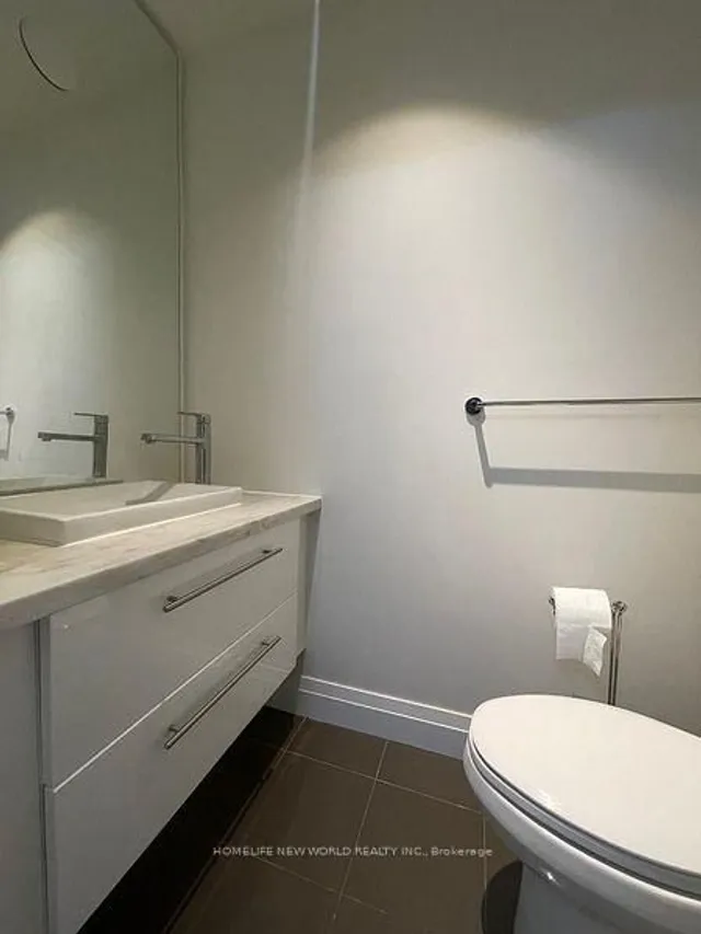 399 Spring Garden Ave #517, Toronto 3