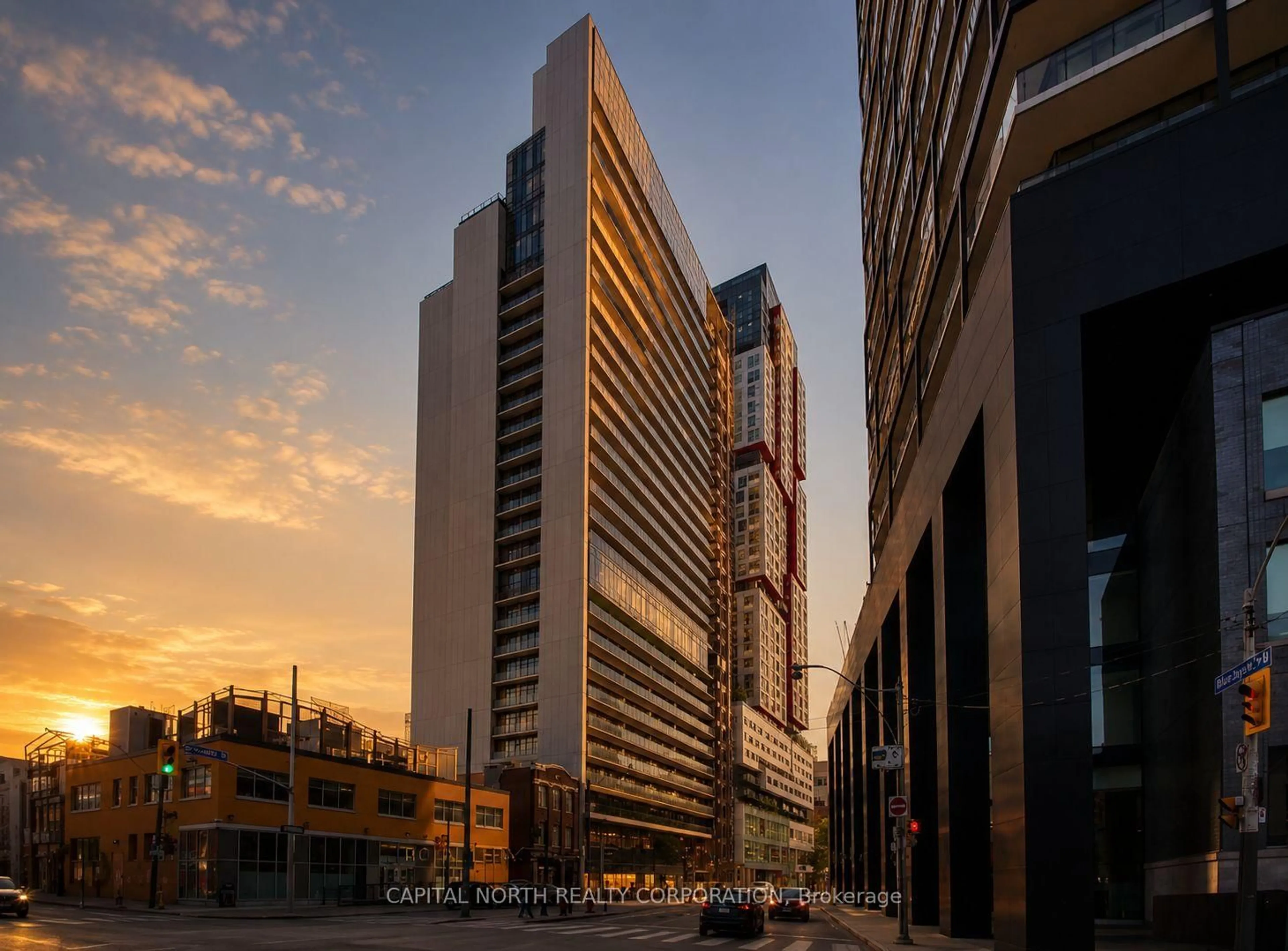 Indoor foyer for 330 Richmond St #2507, Toronto Ontario M5V 1X2