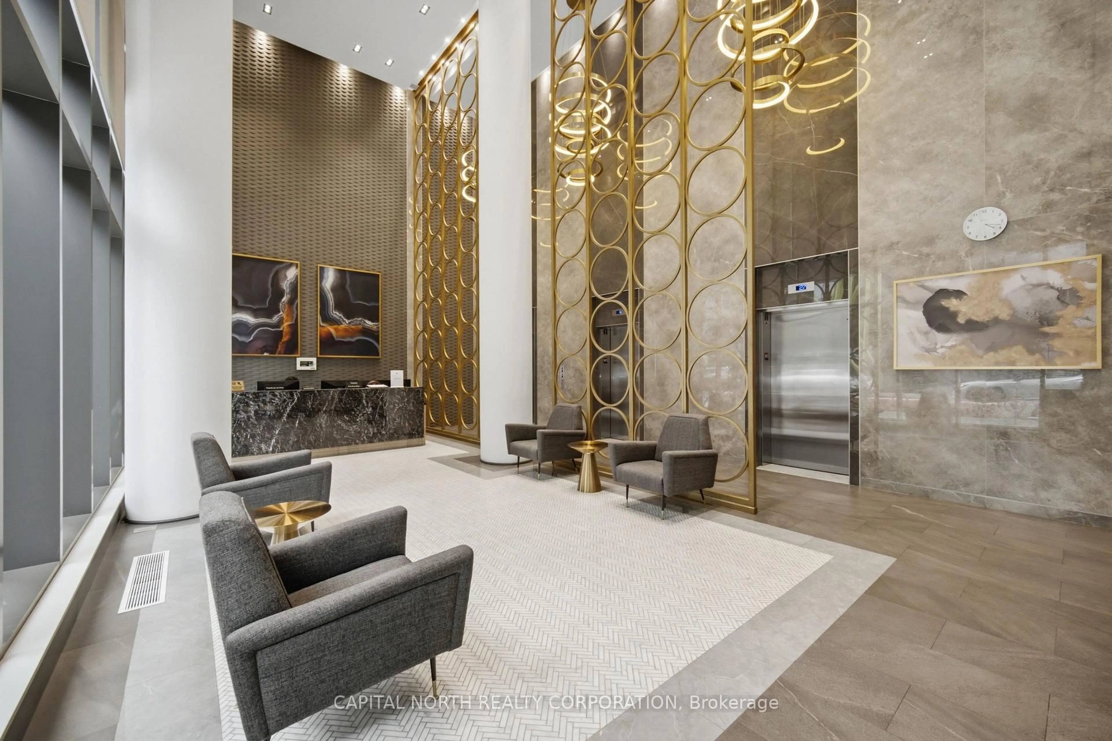 Lobby for 330 Richmond St #2507, Toronto Ontario M5V 1X2
