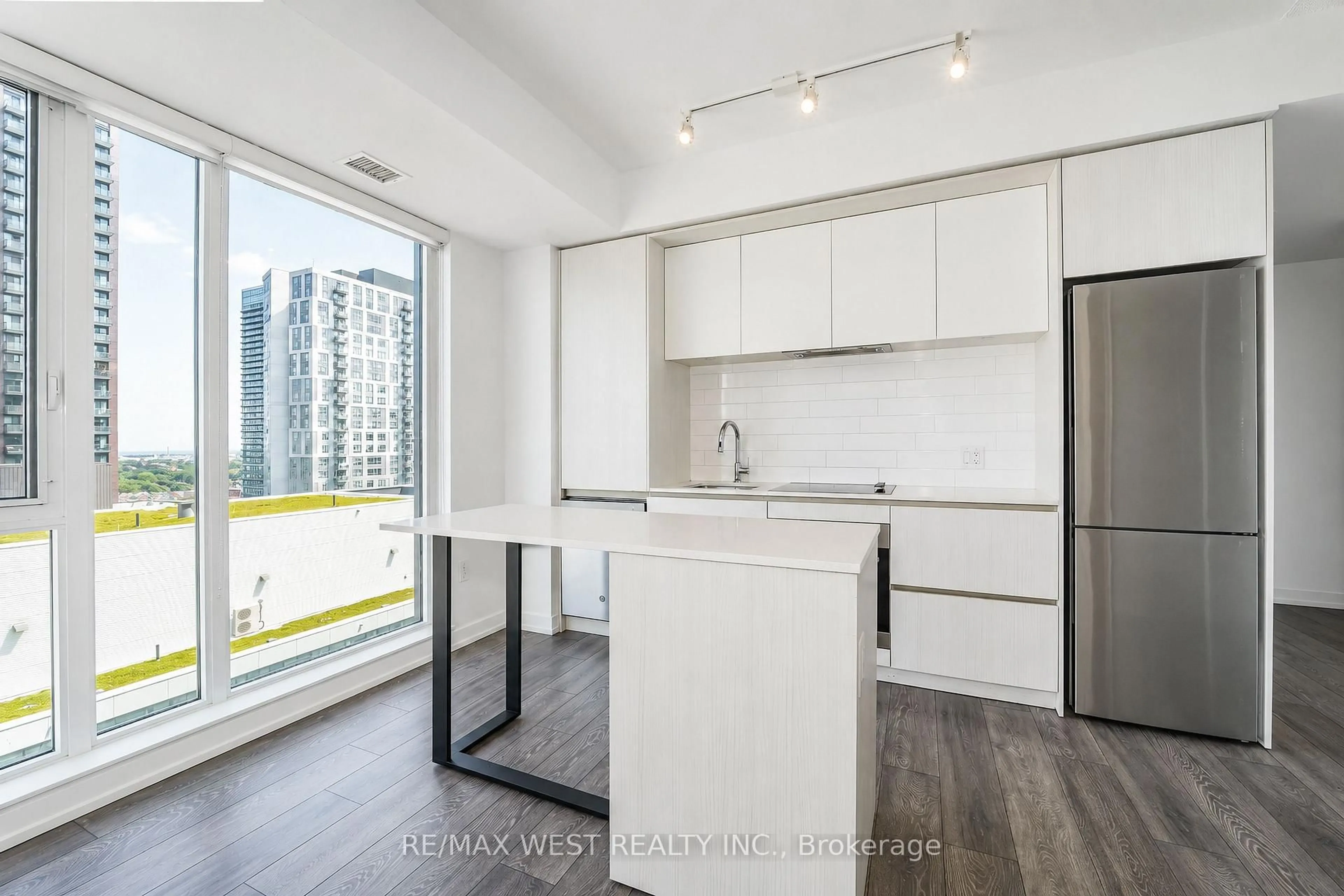 Unknown for 225 Sumach St #1511, Toronto Ontario M5A 0R8