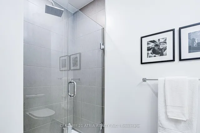55 Mercer St #322, Toronto 4