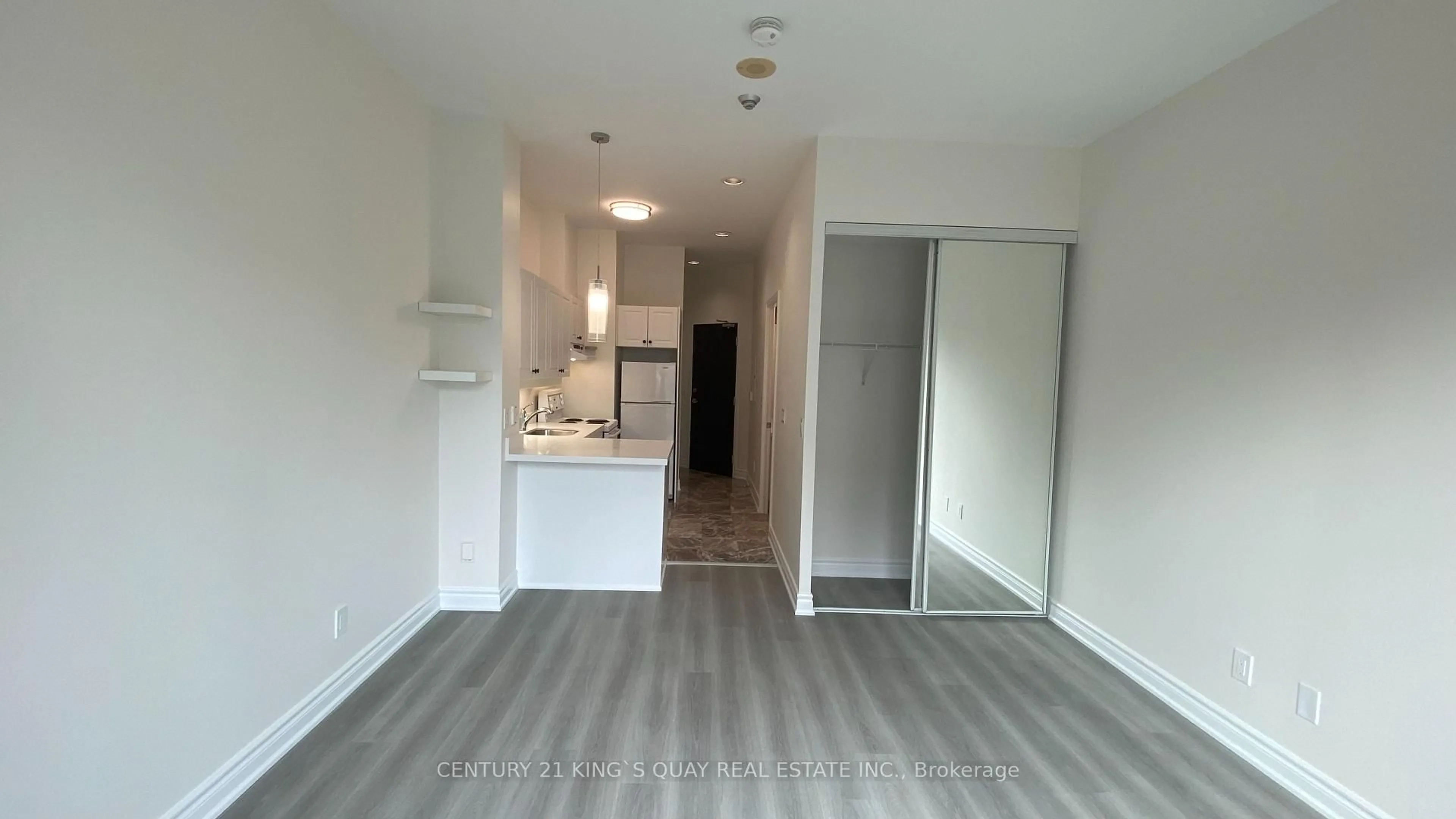 A pic of a room for 7 King St #1214, Toronto Ontario M5C 3C5
