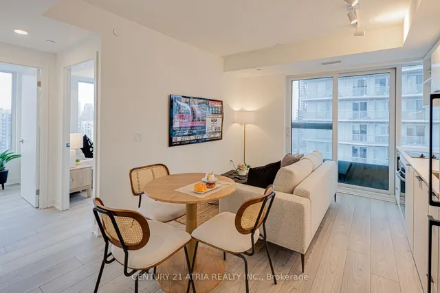 252 Church St #2706, Toronto 4