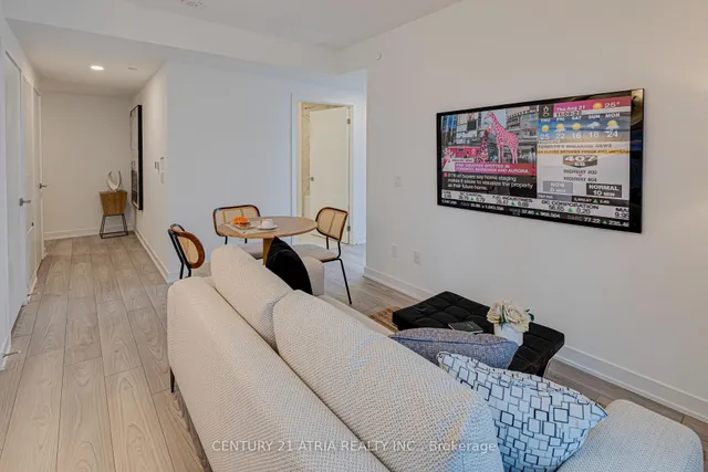 252 Church St #2706, Toronto 5