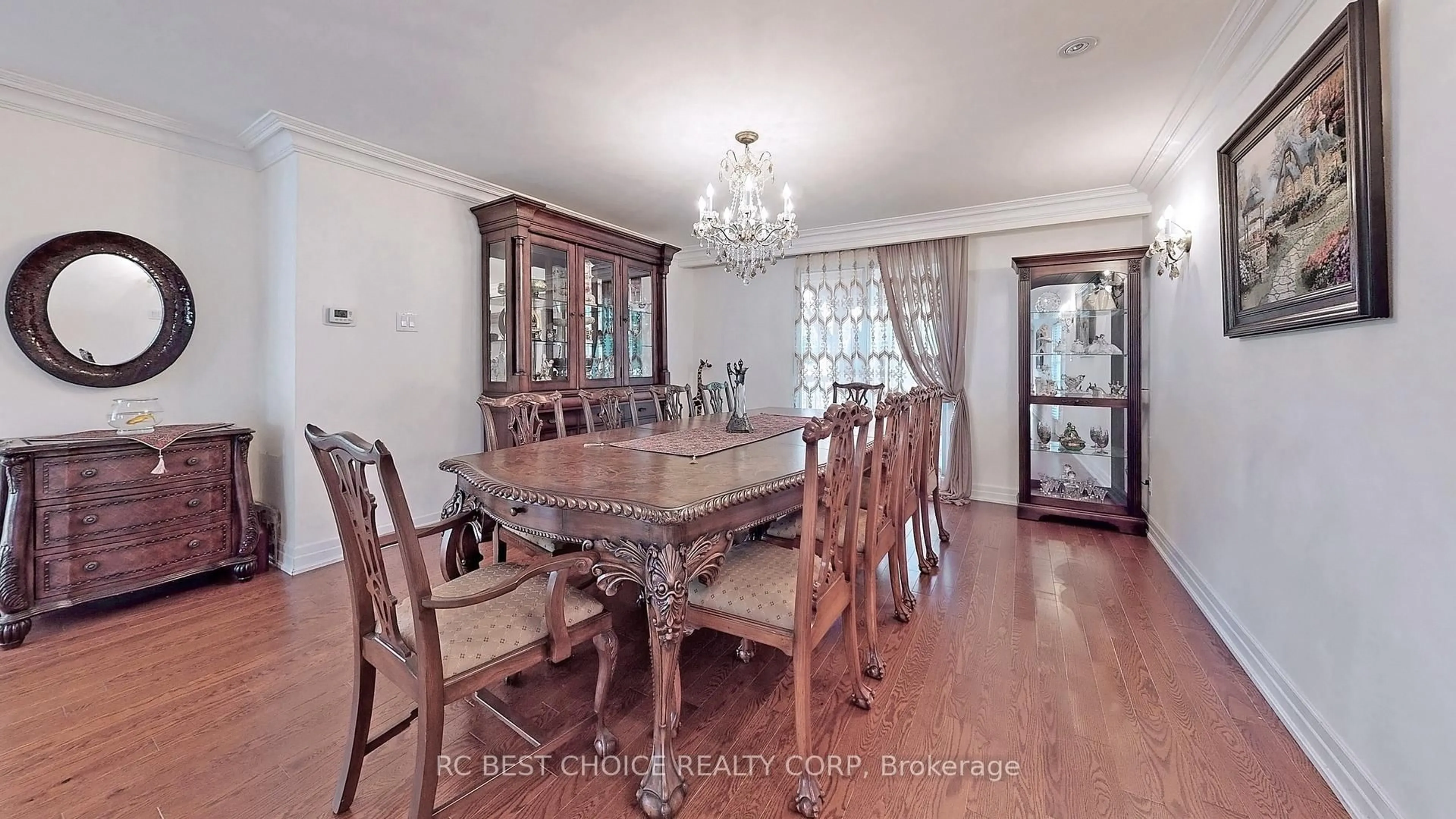 Dining room, wood/laminate floor for 76 Rockford Rd, Toronto Ontario M2R 3A7