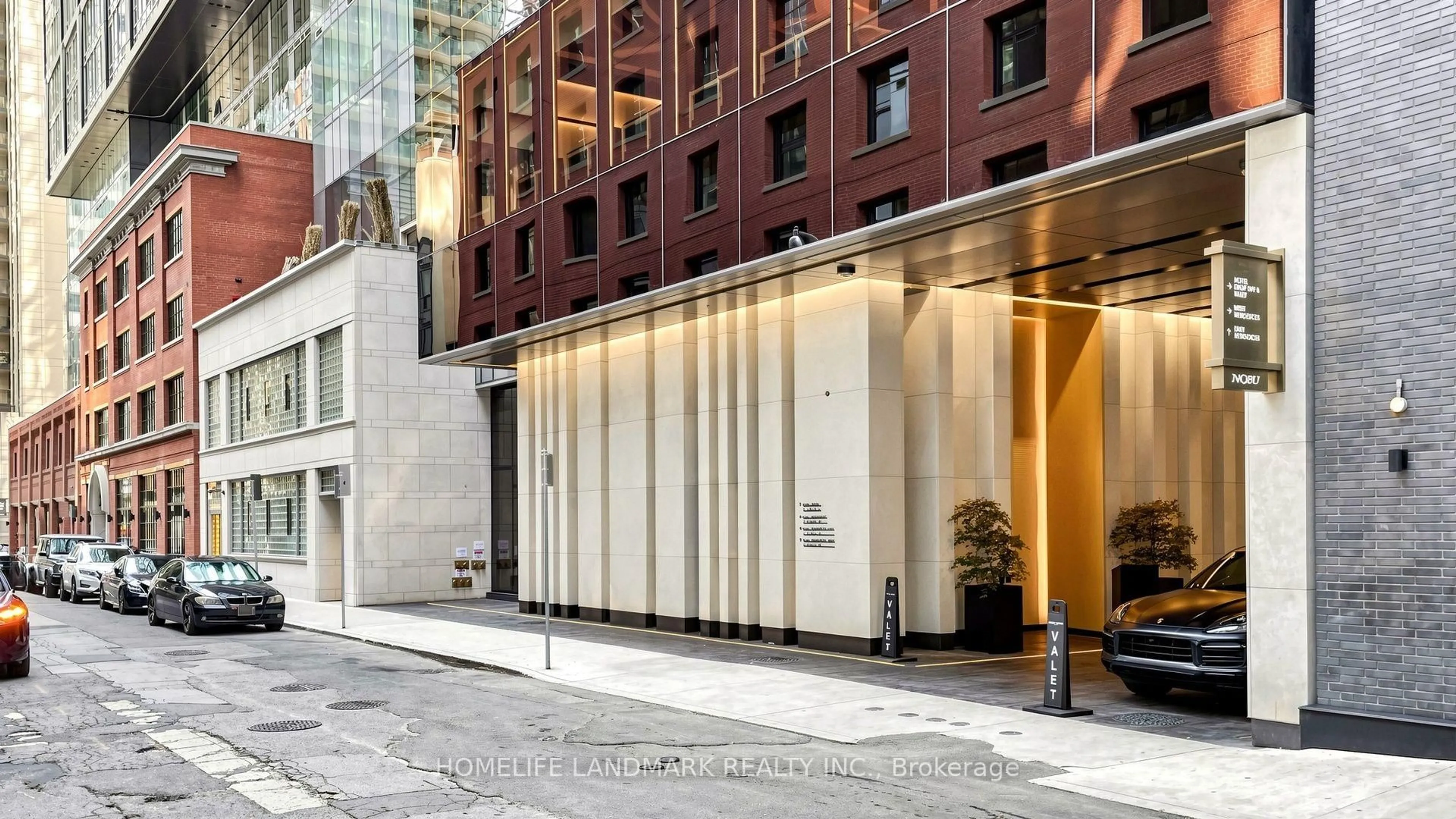 Indoor foyer for 35 Mercer St #1314, Toronto Ontario M5V 1H2