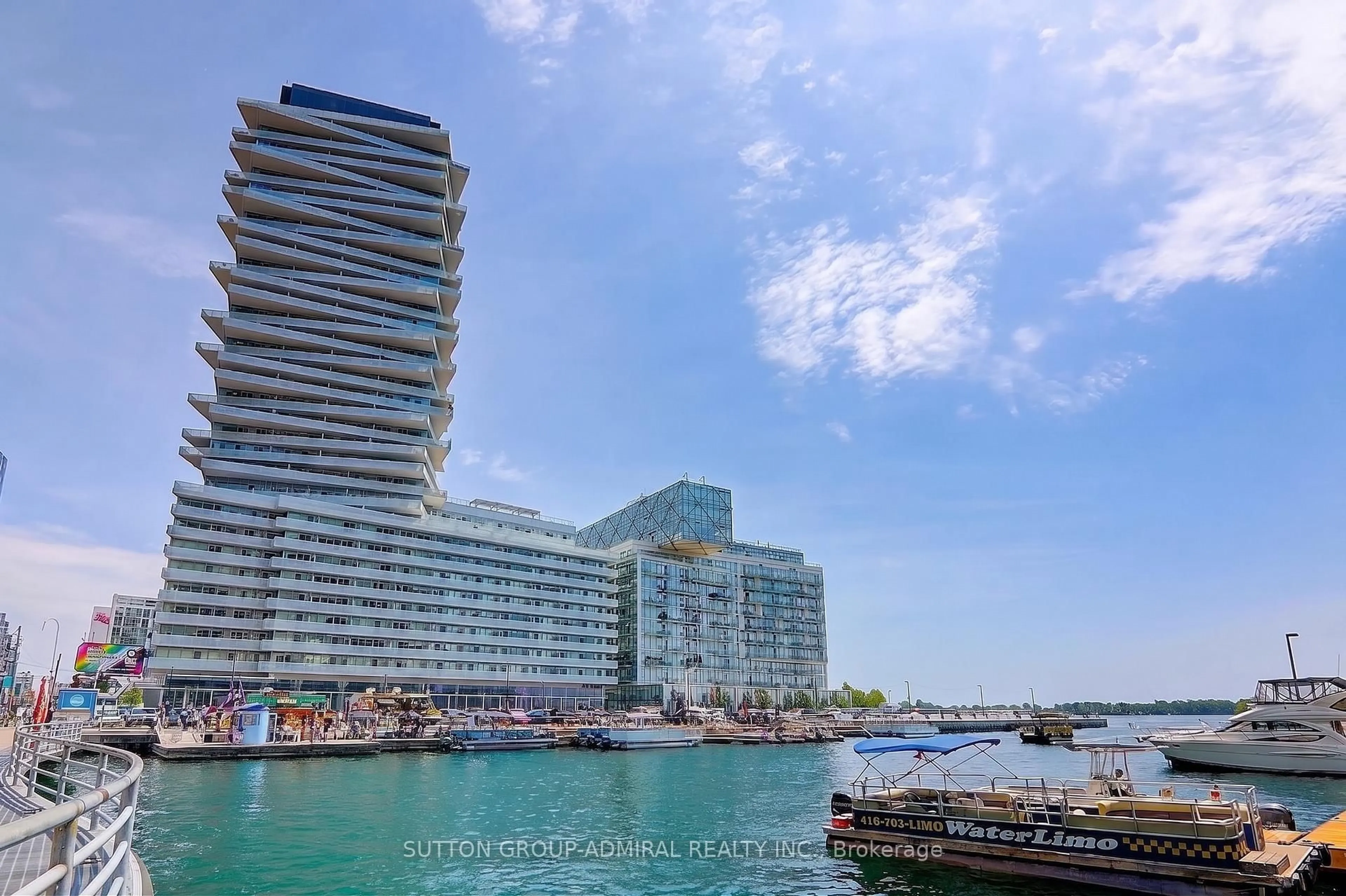 Unknown for 15 Queens Quay #208, Toronto Ontario M5E 0A5