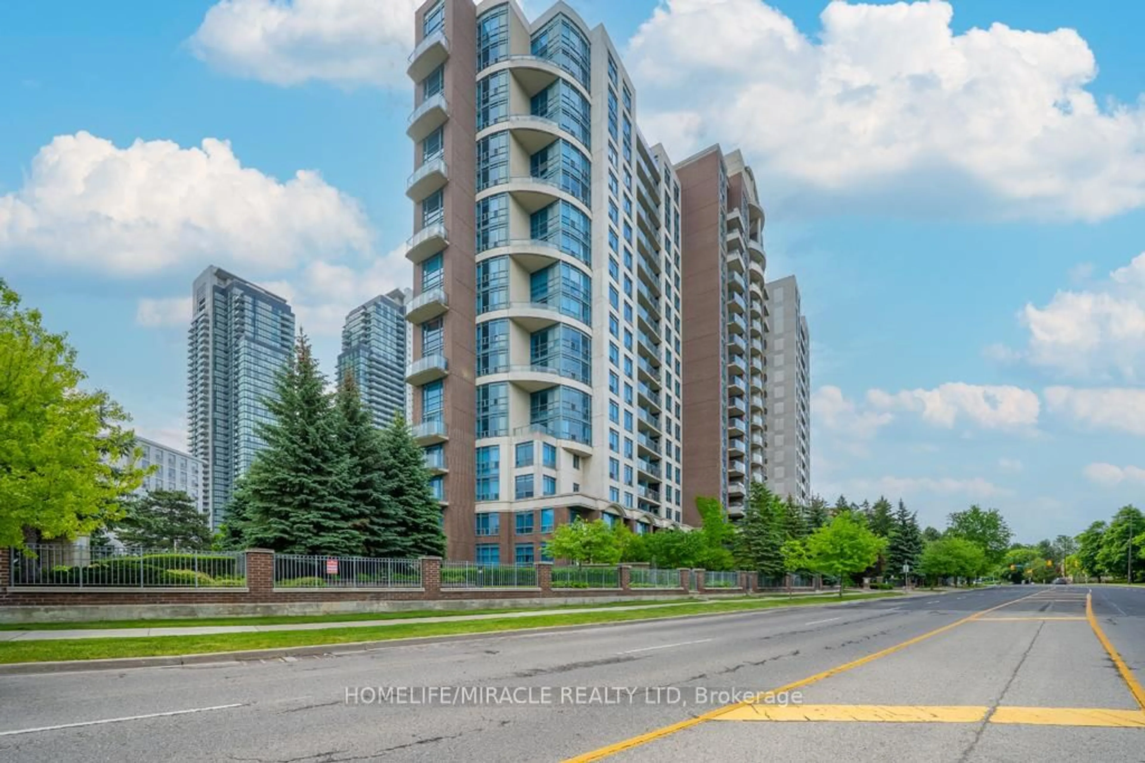Unknown for 233 Beecroft Rd #318, Toronto Ontario M2N 6Z9