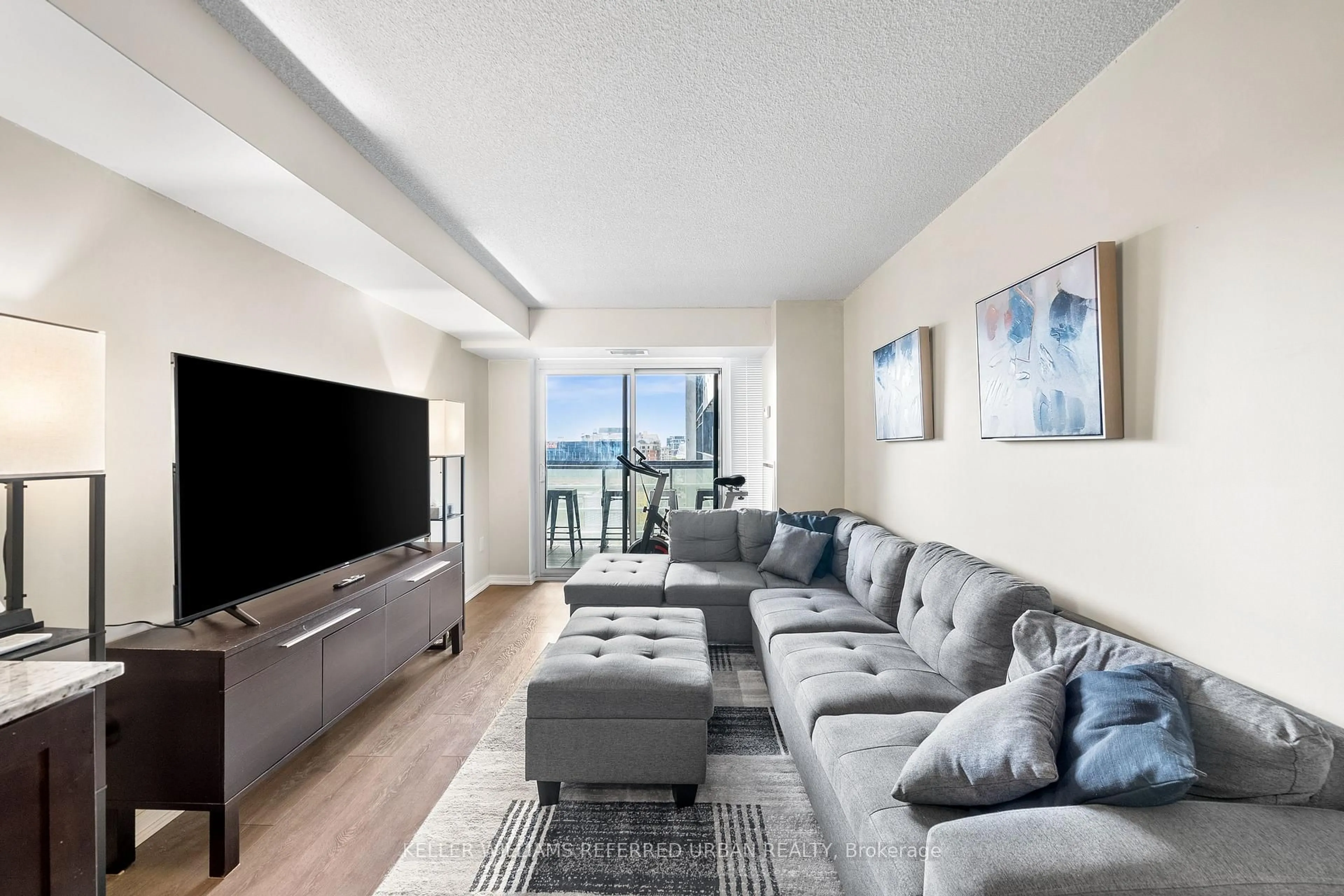 Living room with furniture, unknown for 400 Adelaide St #1022, Toronto Ontario M5A 4S3