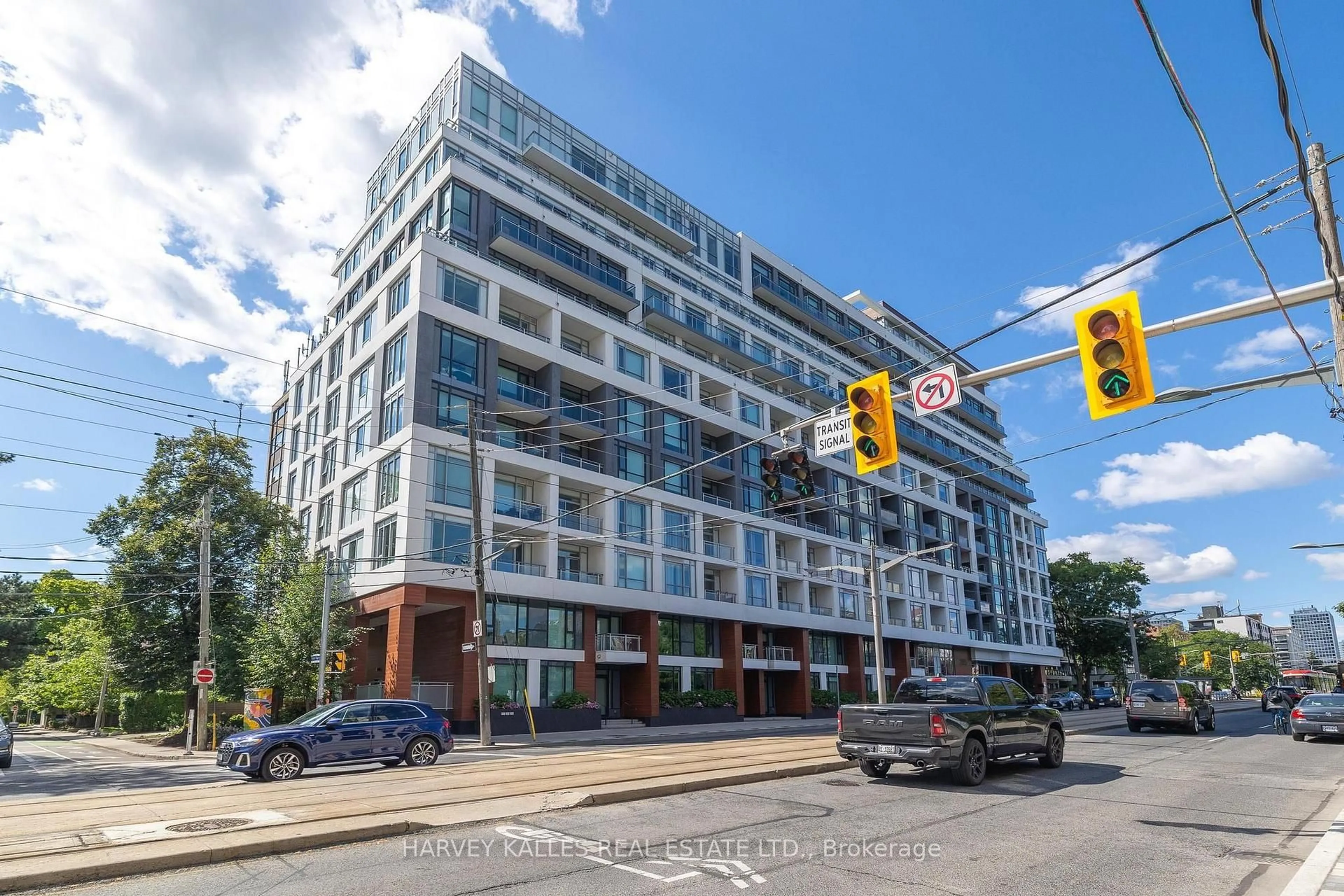 Unknown for 223 St Clair Ave #410, Toronto Ontario M4V 0A5