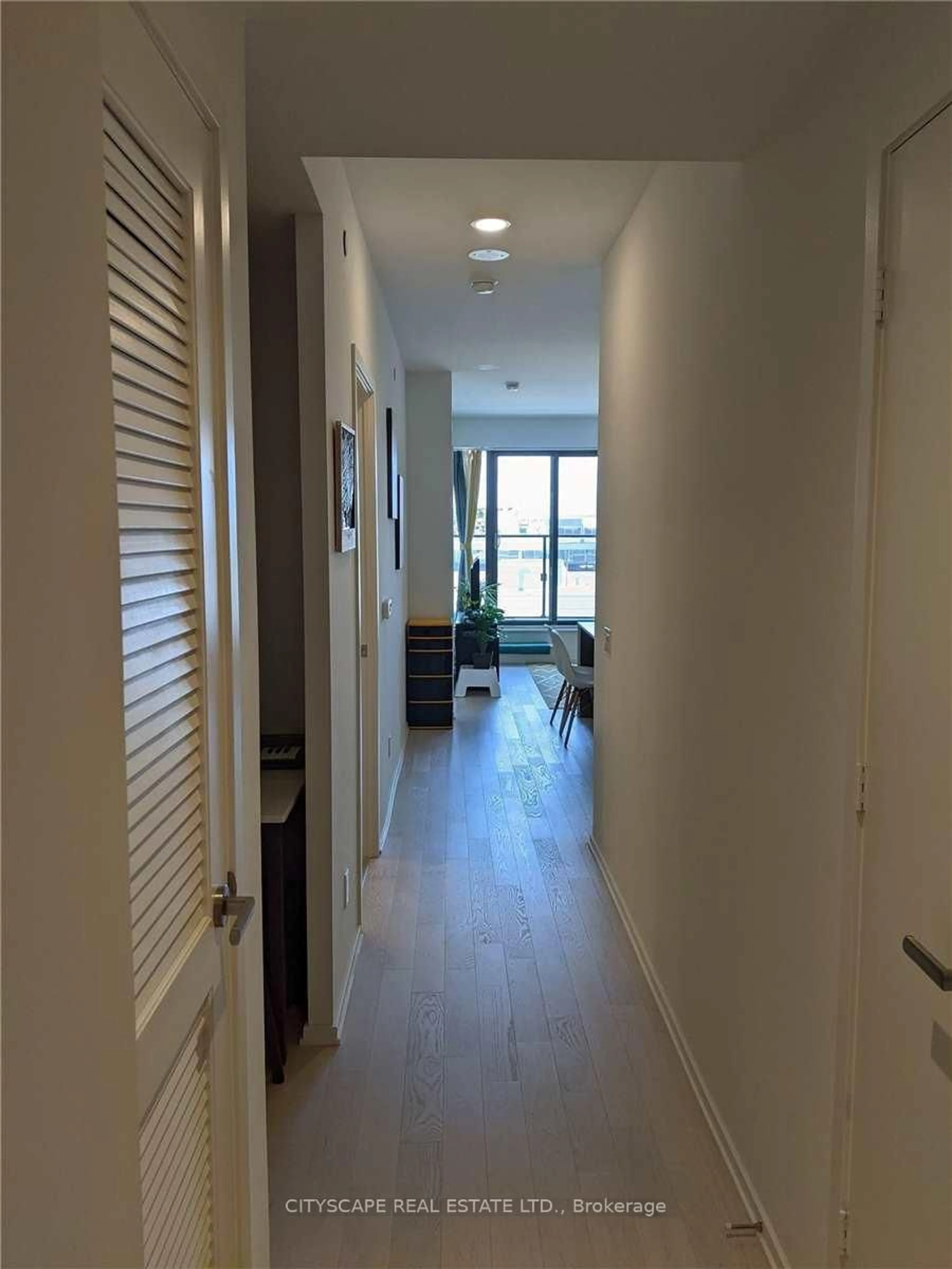 Indoor foyer for 12 Bonnycastle St #206, Toronto Ontario M5A 0C8
