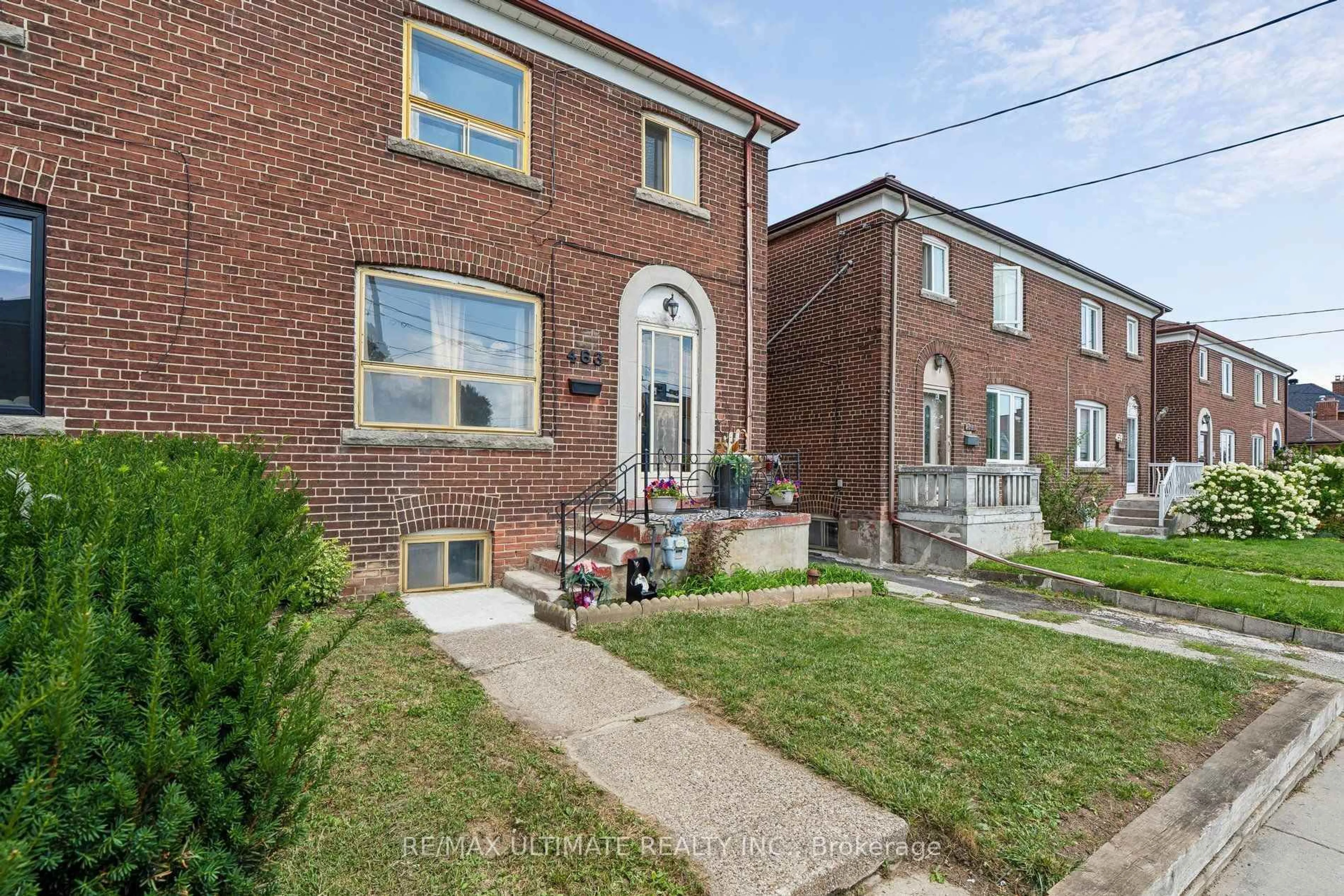 Home with brick exterior material, street for 463 Oakwood Ave, Toronto Ontario M6E 2W4
