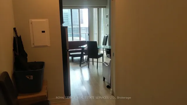 126 Simcoe St #1609, Toronto 5