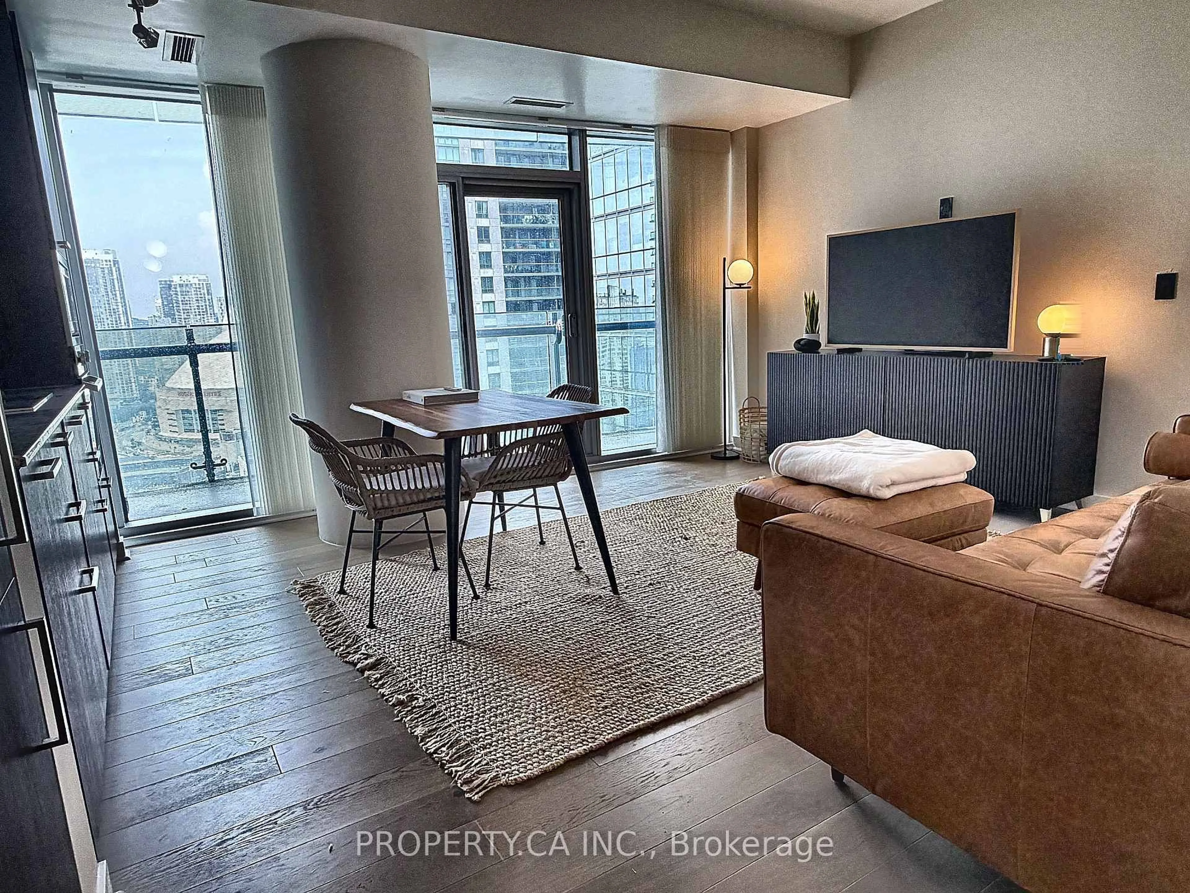 Unknown for 14 York St #2308, Toronto Ontario M5J 0A9