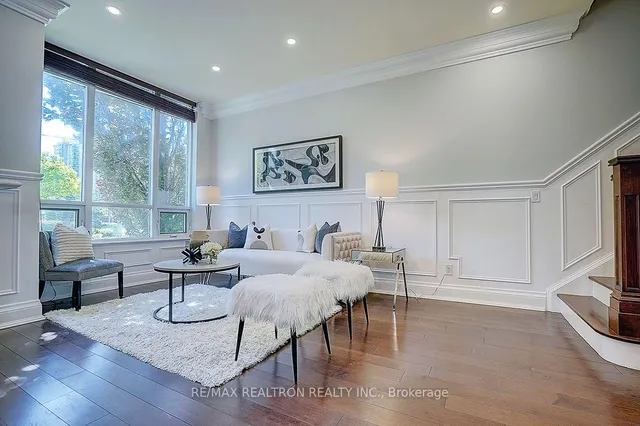274 Duplex Ave, Toronto 5