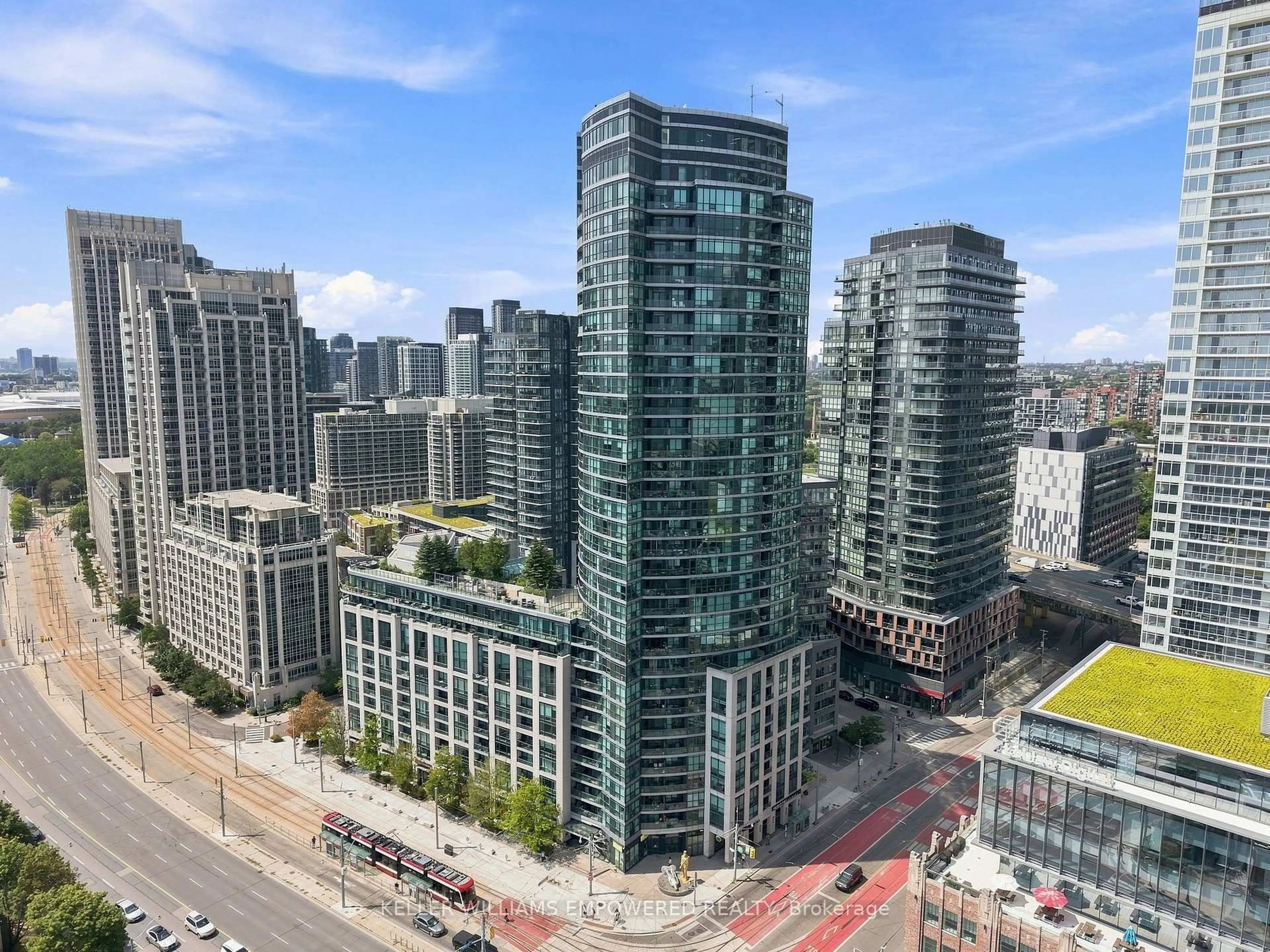 A pic from outside/outdoor area/front of a property/back of a property/a pic from drone, city buildings view from balcony for 600 Fleet St #1002, Toronto Ontario M5V 1B7