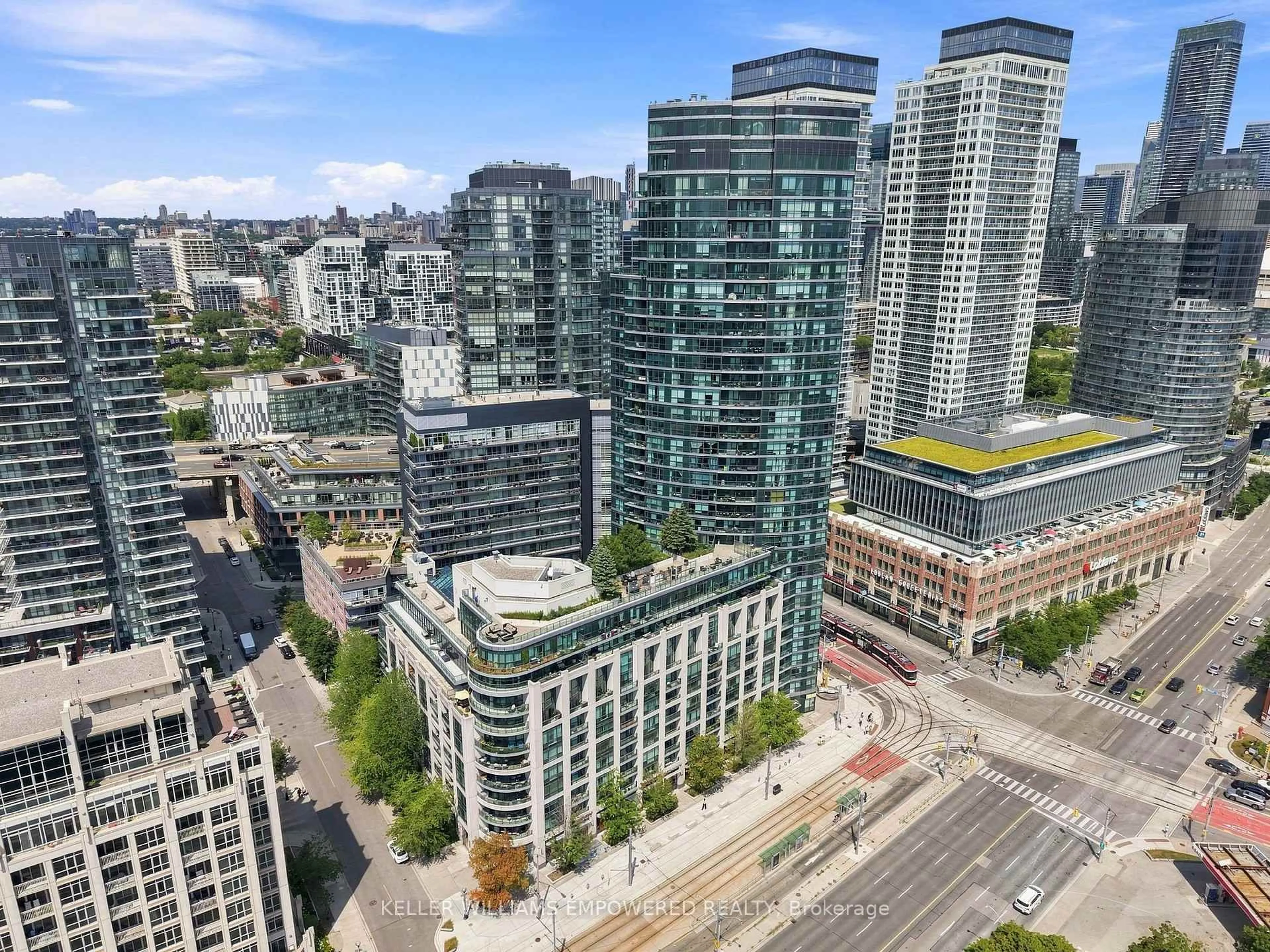 A pic from outside/outdoor area/front of a property/back of a property/a pic from drone, city buildings view from balcony for 600 Fleet St #1002, Toronto Ontario M5V 1B7