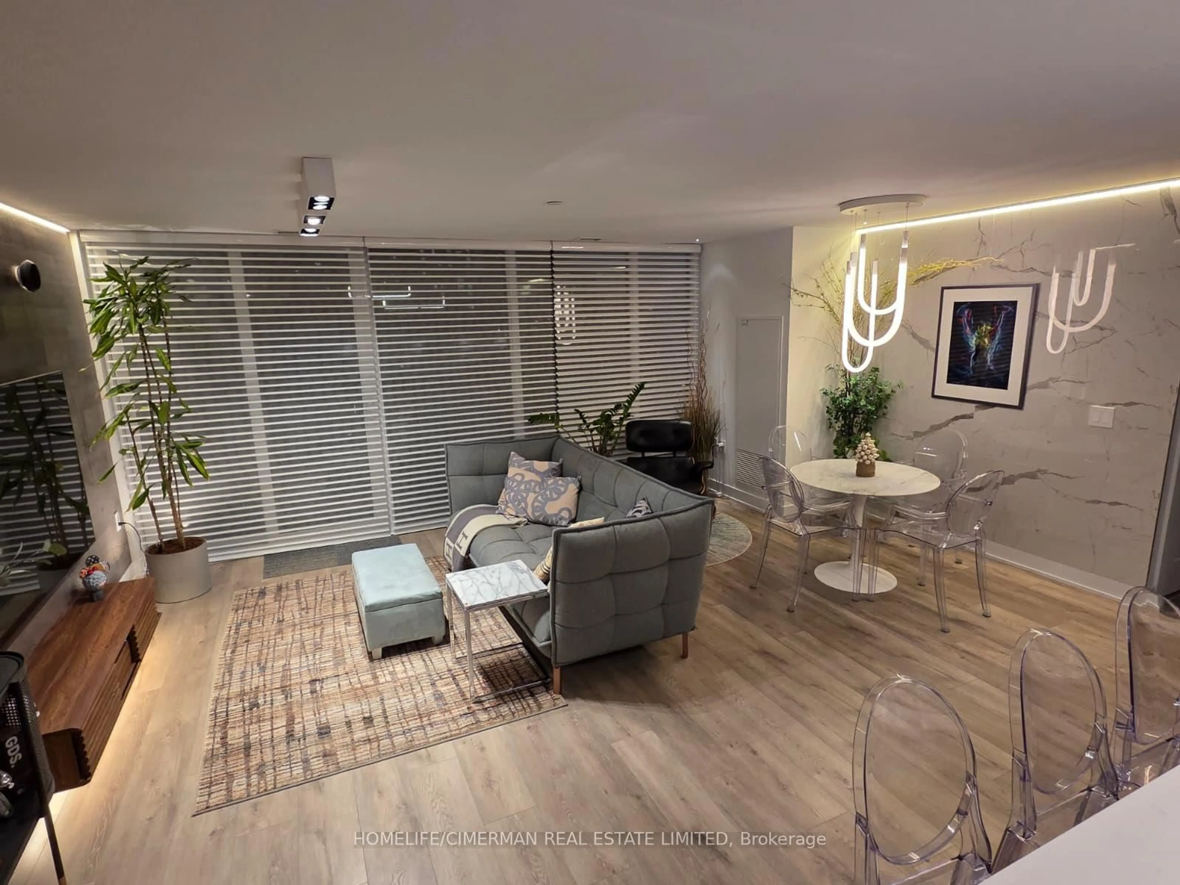 Living room with furniture, unknown for 575 Bloor St #1602, Toronto Ontario M4W 0B2